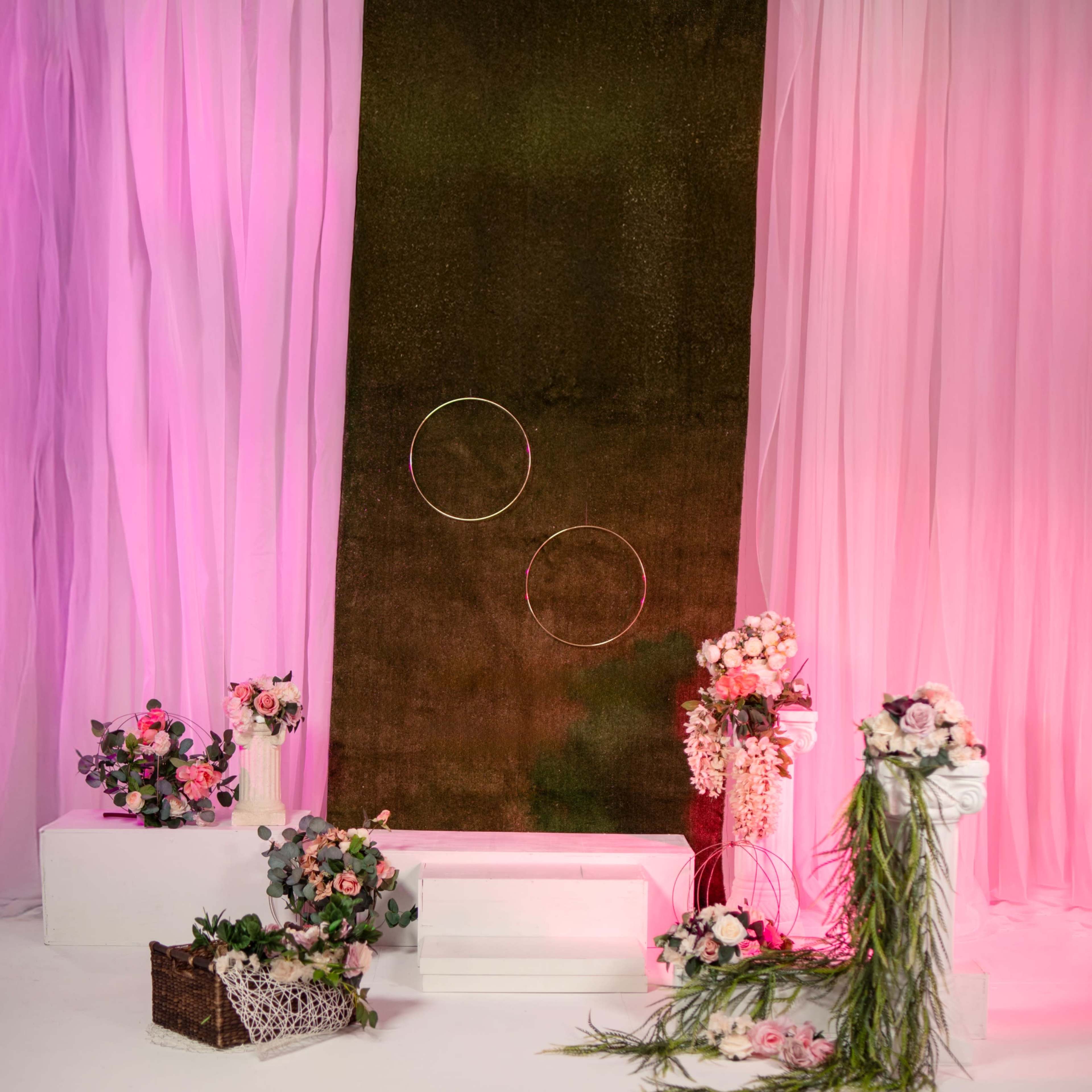 Minimal Photo Studio with Mother’s Day Setup Image in Houston, Katy, TX