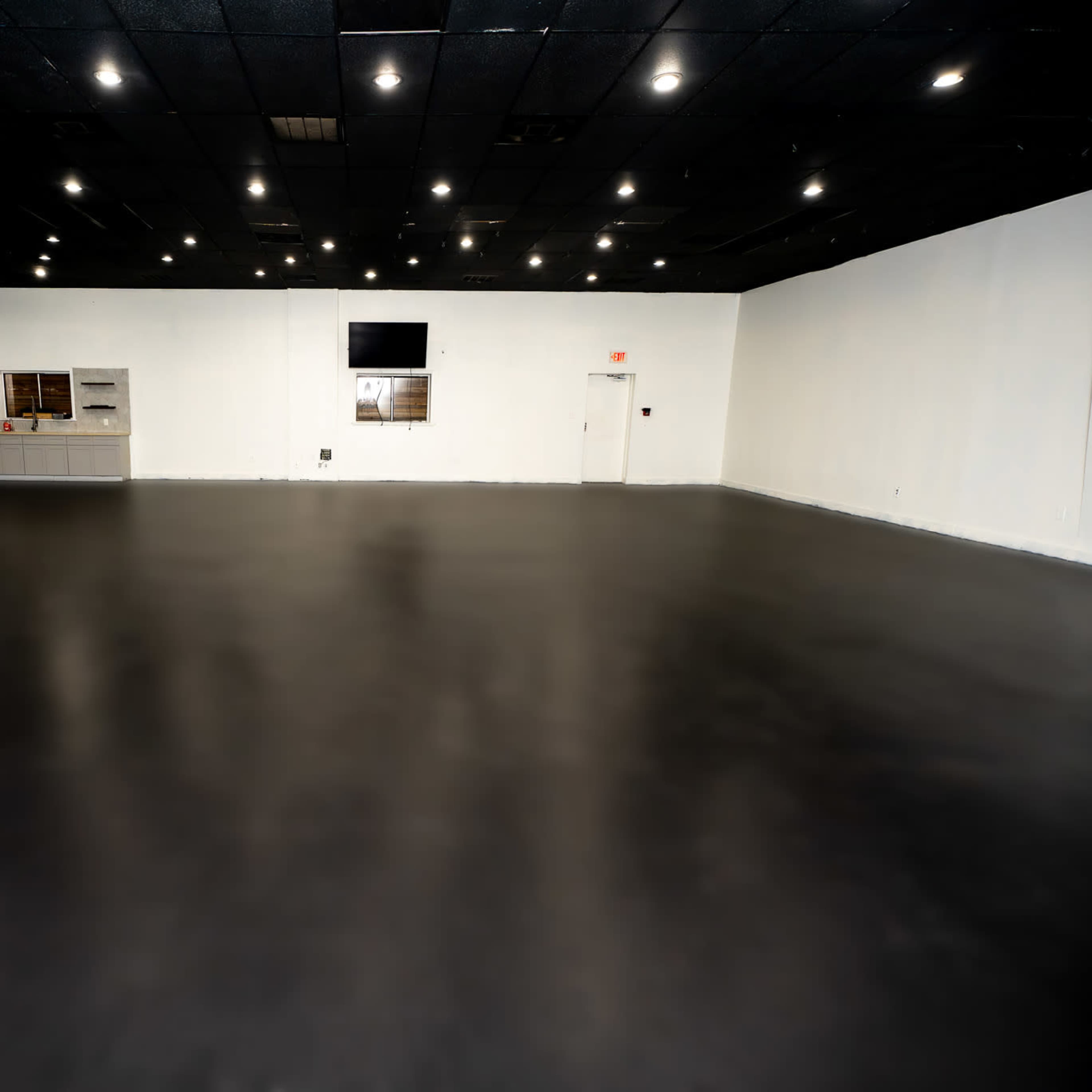 Modern Open Event Space Image in Spring Branch East, Houston, TX