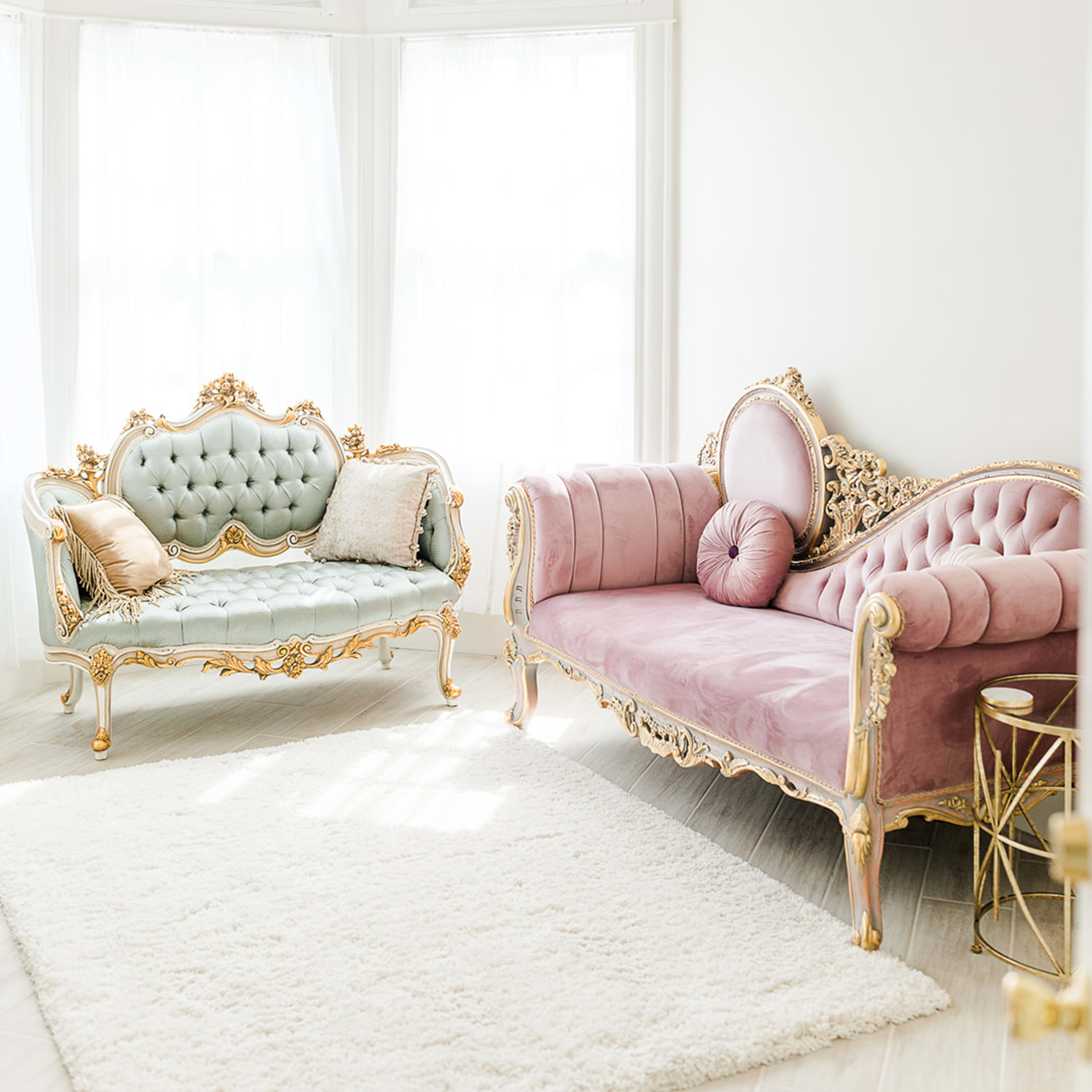 Modern & Romantic Bridal Suite Image in Greater Heights, Houston, TX