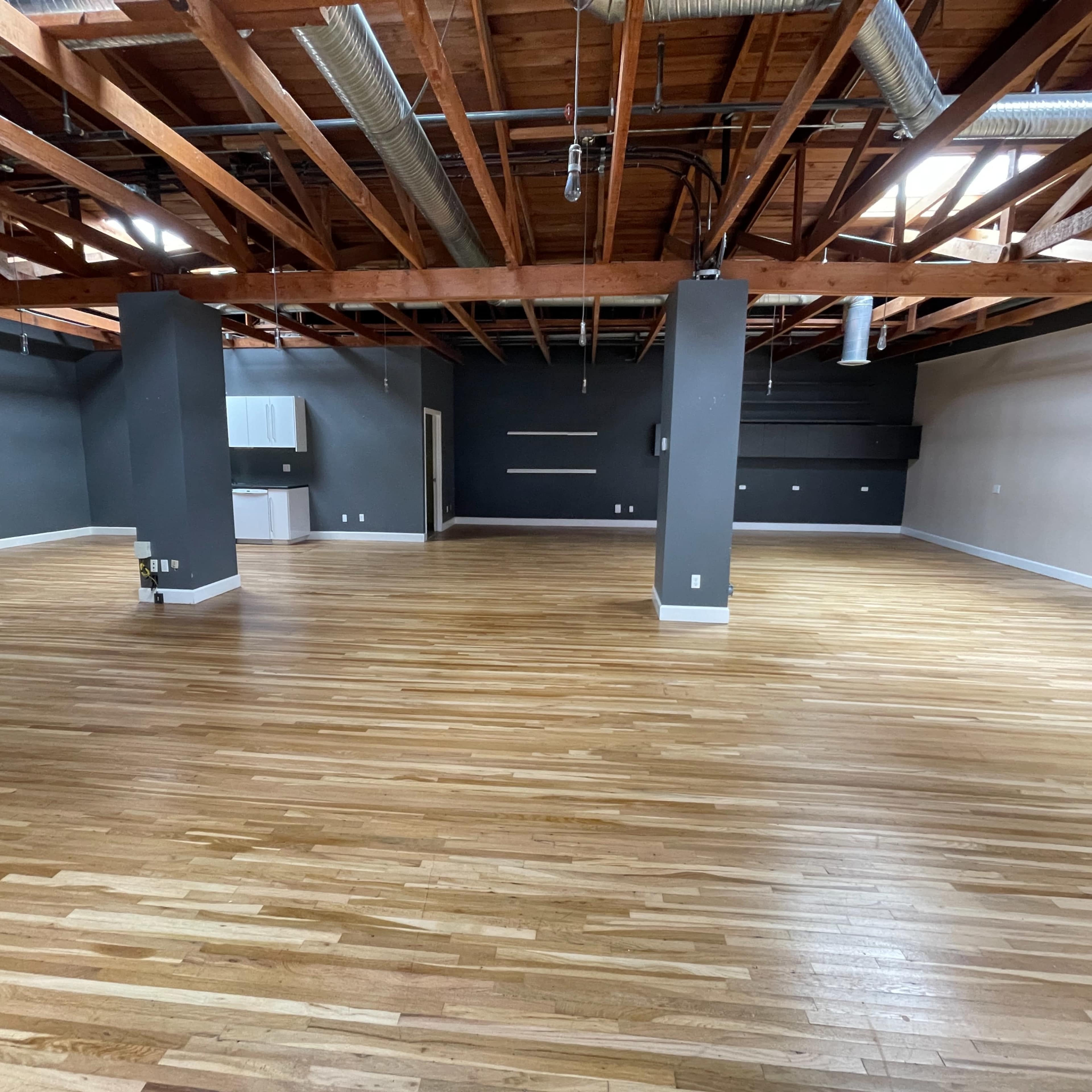 Light Office/Industrial Space Image in Orange, Orange, CA