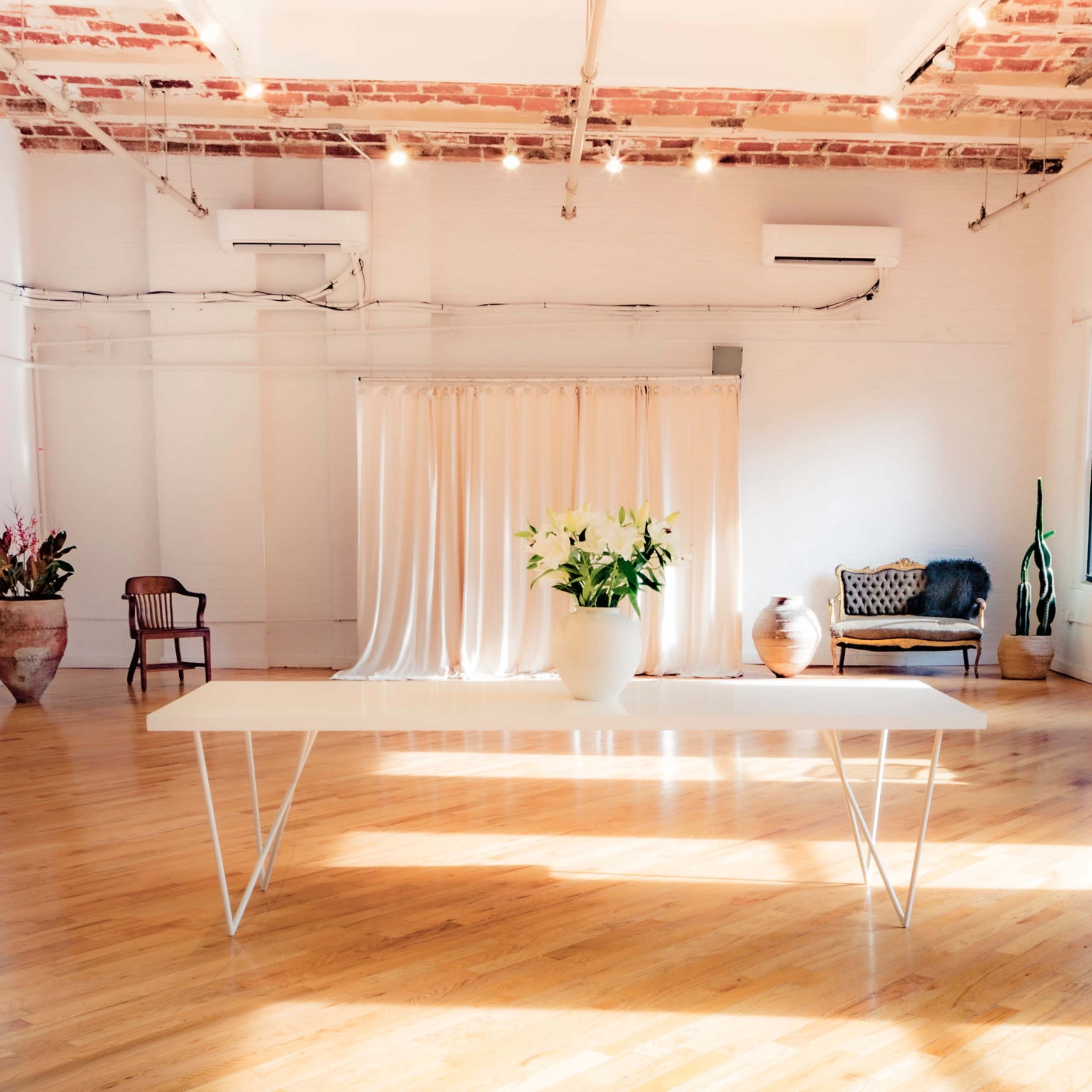 Dreamy Boho DUMBO Loft with Manhattan Bridge Views Image in Dumbo, Brooklyn, NY