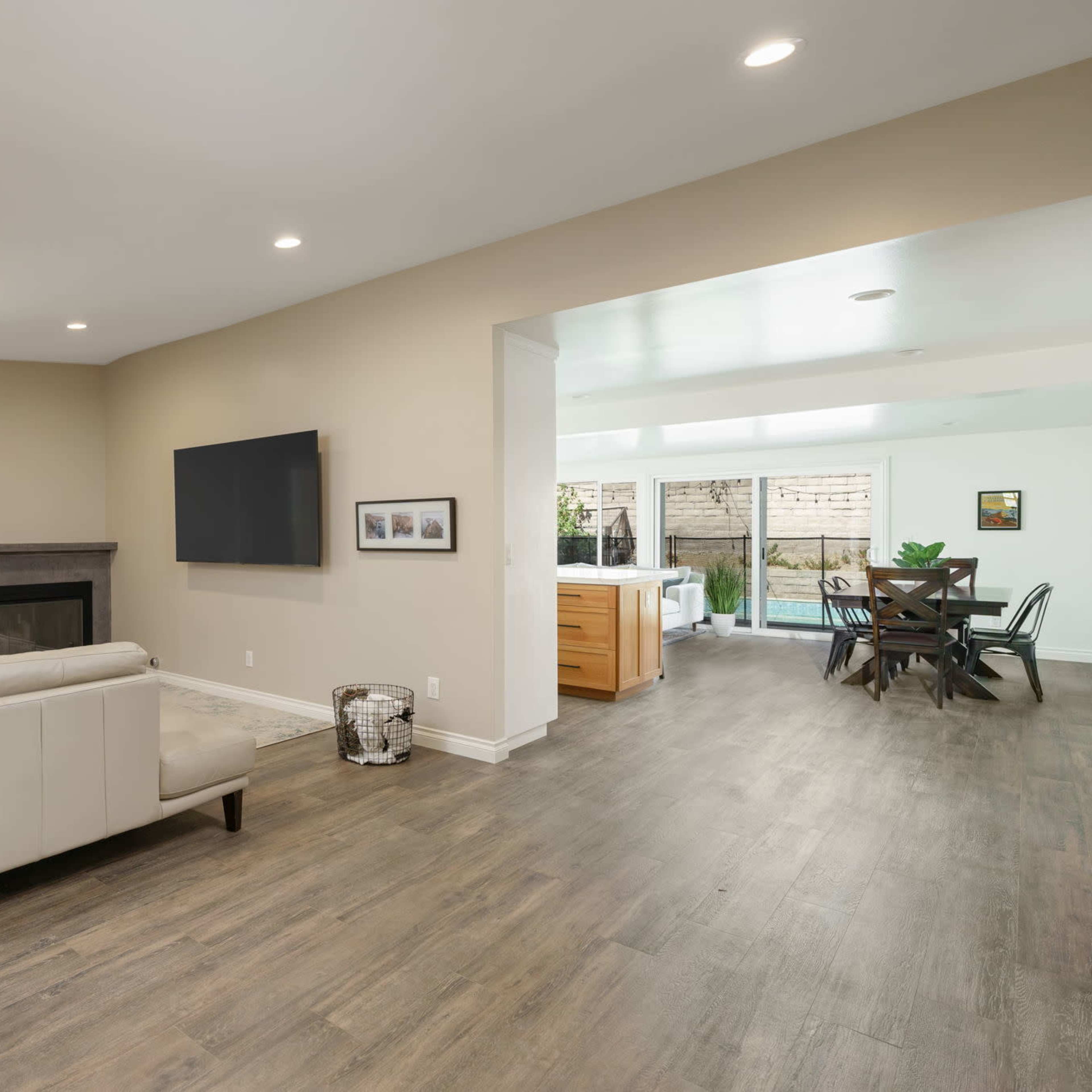 Updated single family home in quiet neighborhood Image in Simi Valley, Simi Valley, CA