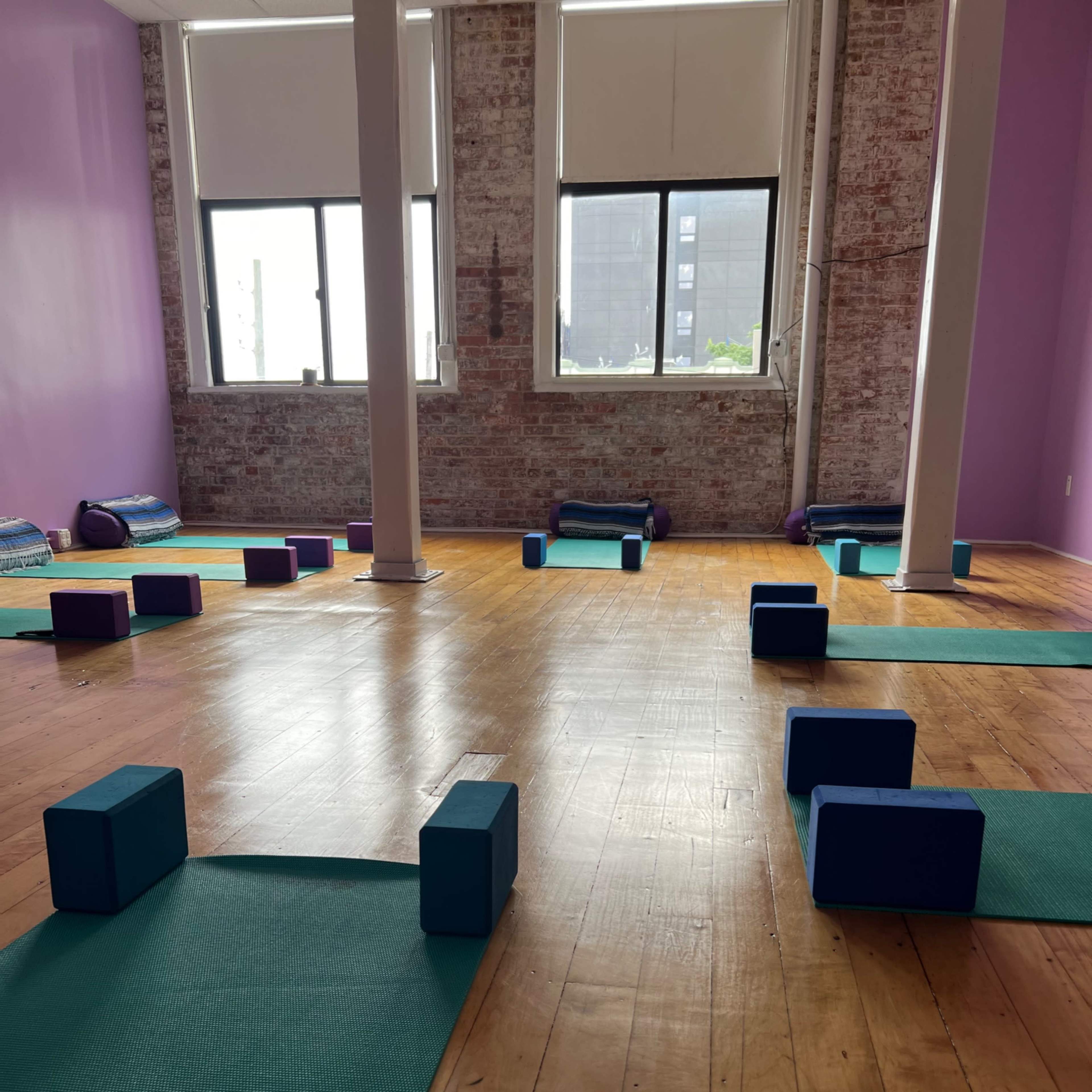 Urban studio with beautiful natural lighting Image in Rye, Port Chester, NY