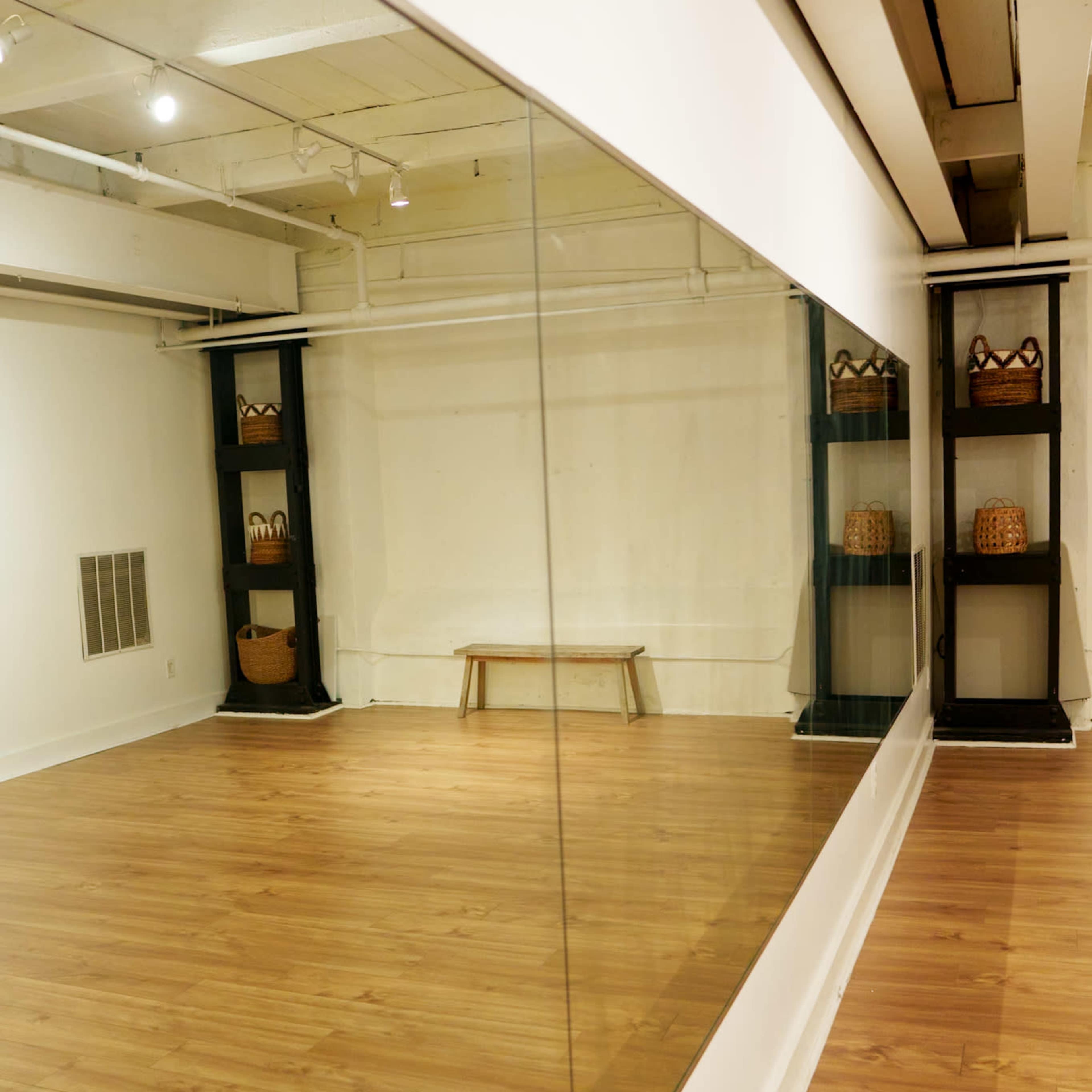 Micro Dance Studio for Intimate Hostings Image in Upper North Philadelphia, Philadelphia, PA