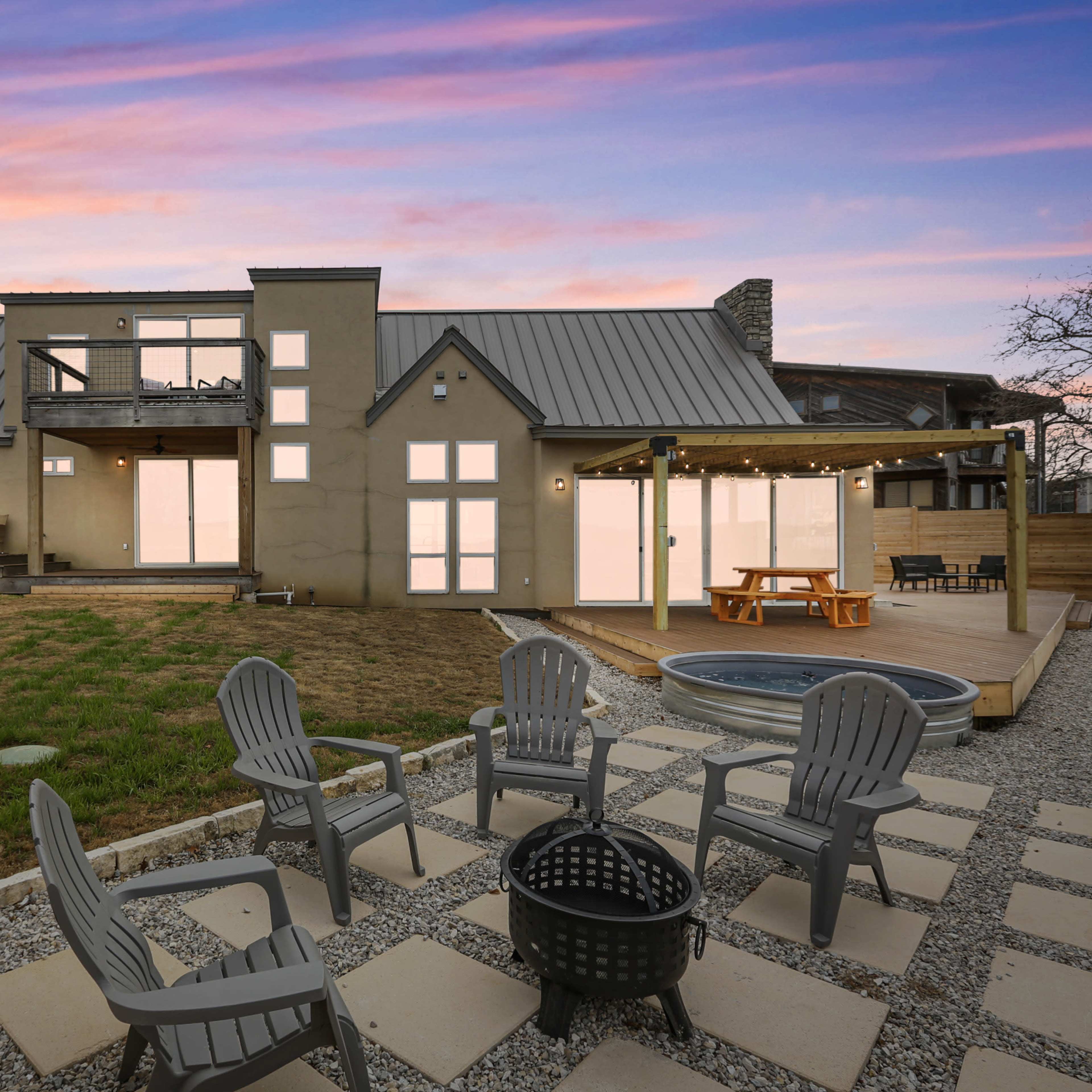 Cliffside Luxury Home with Amazing River Views Image in , Spicewood, TX