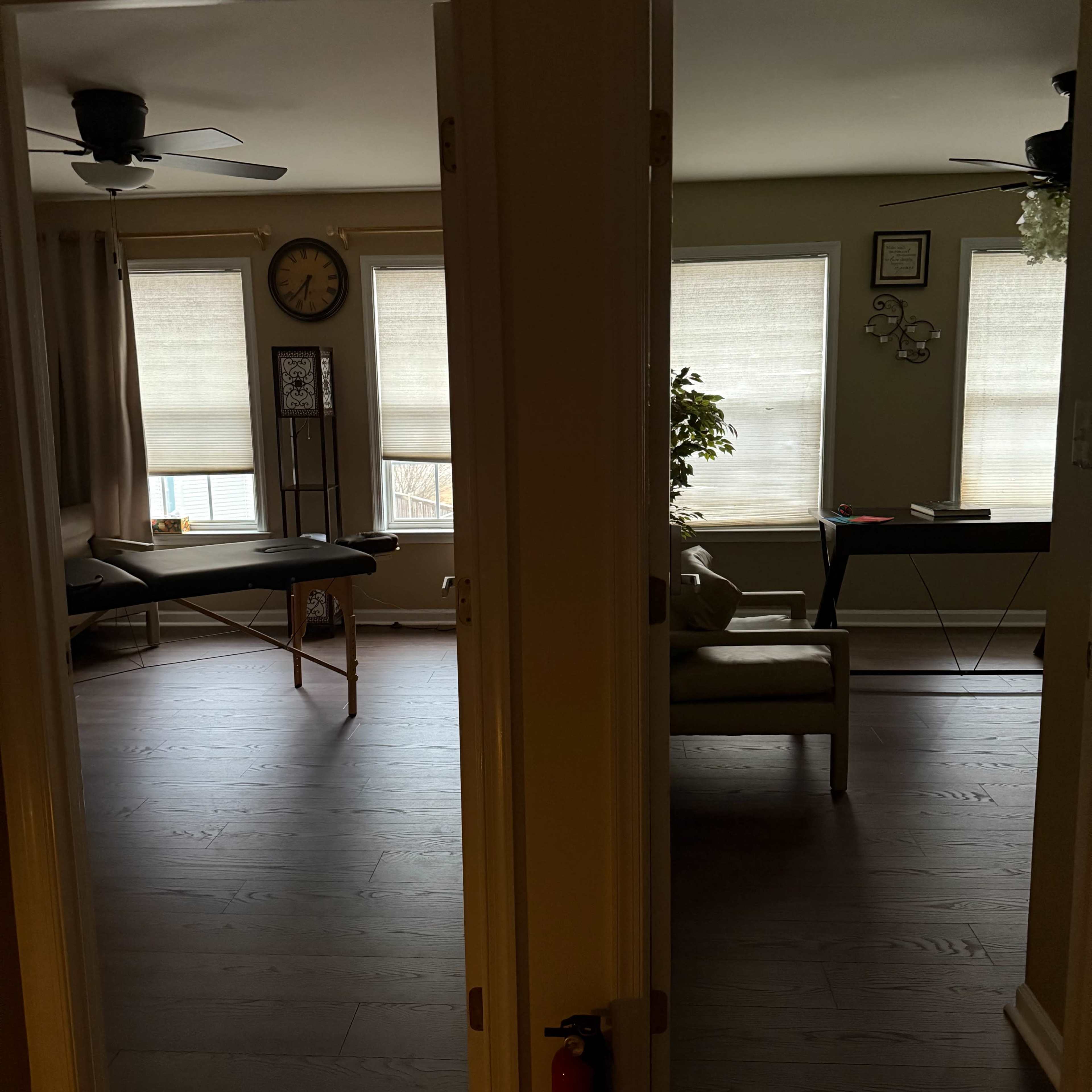 Private B&B Style Wellness Suites located in Serene Suburban Maryland Image in Layhill, Aspen Hill, MD