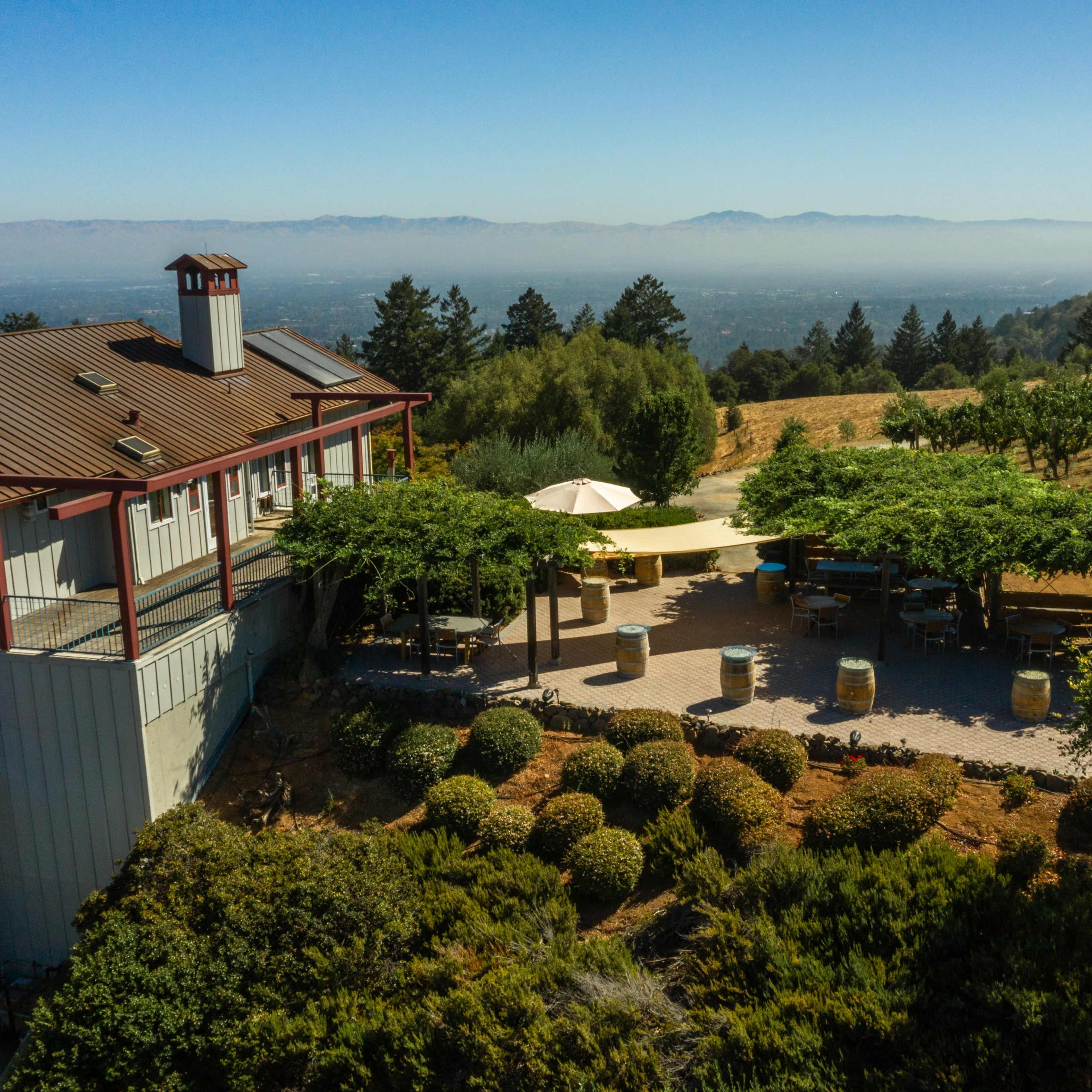 Elegant Vineyard Venue in Saratoga – Ideal for Tastings & Team Offsites Image in , Saratoga, CA