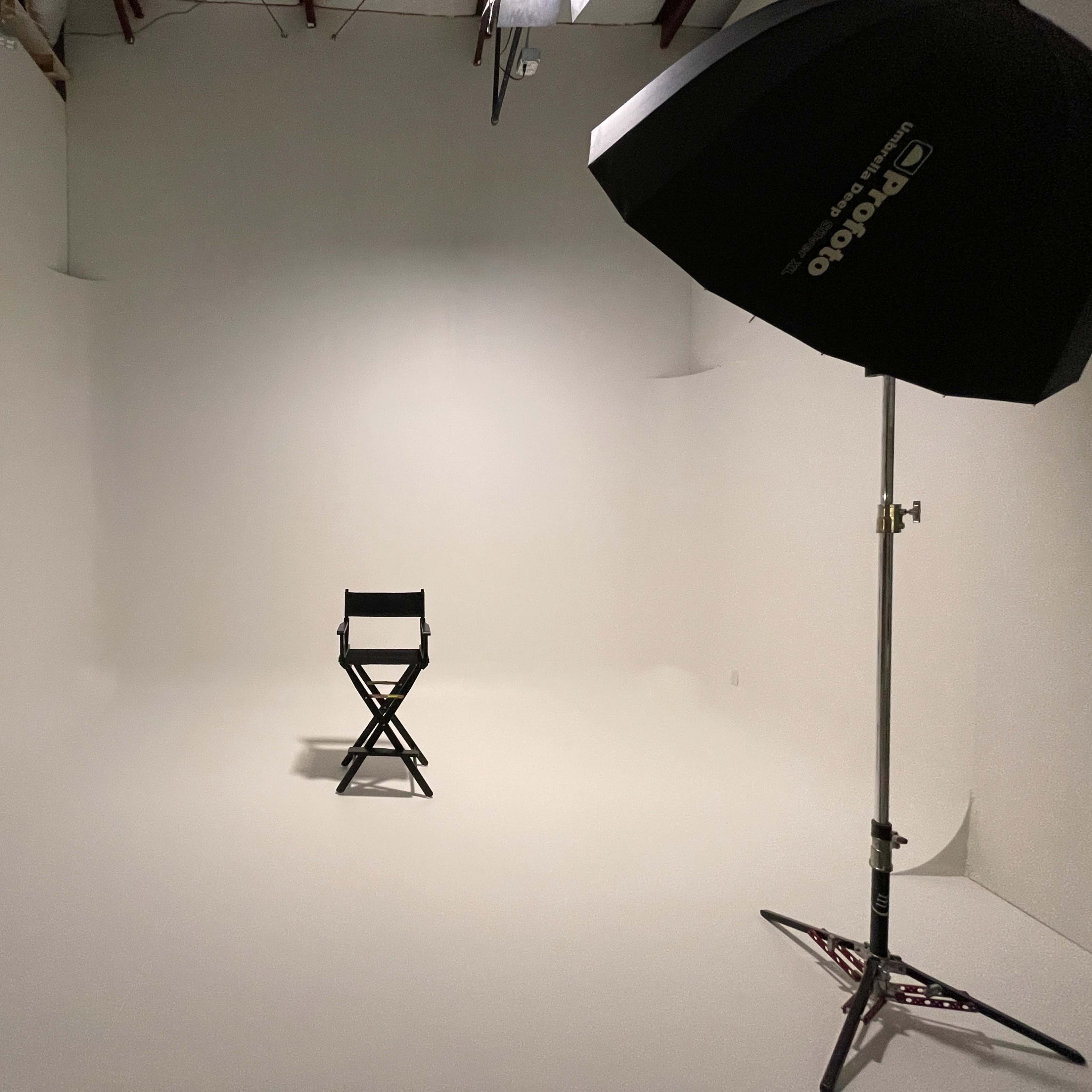 The lighting studio of 30a store