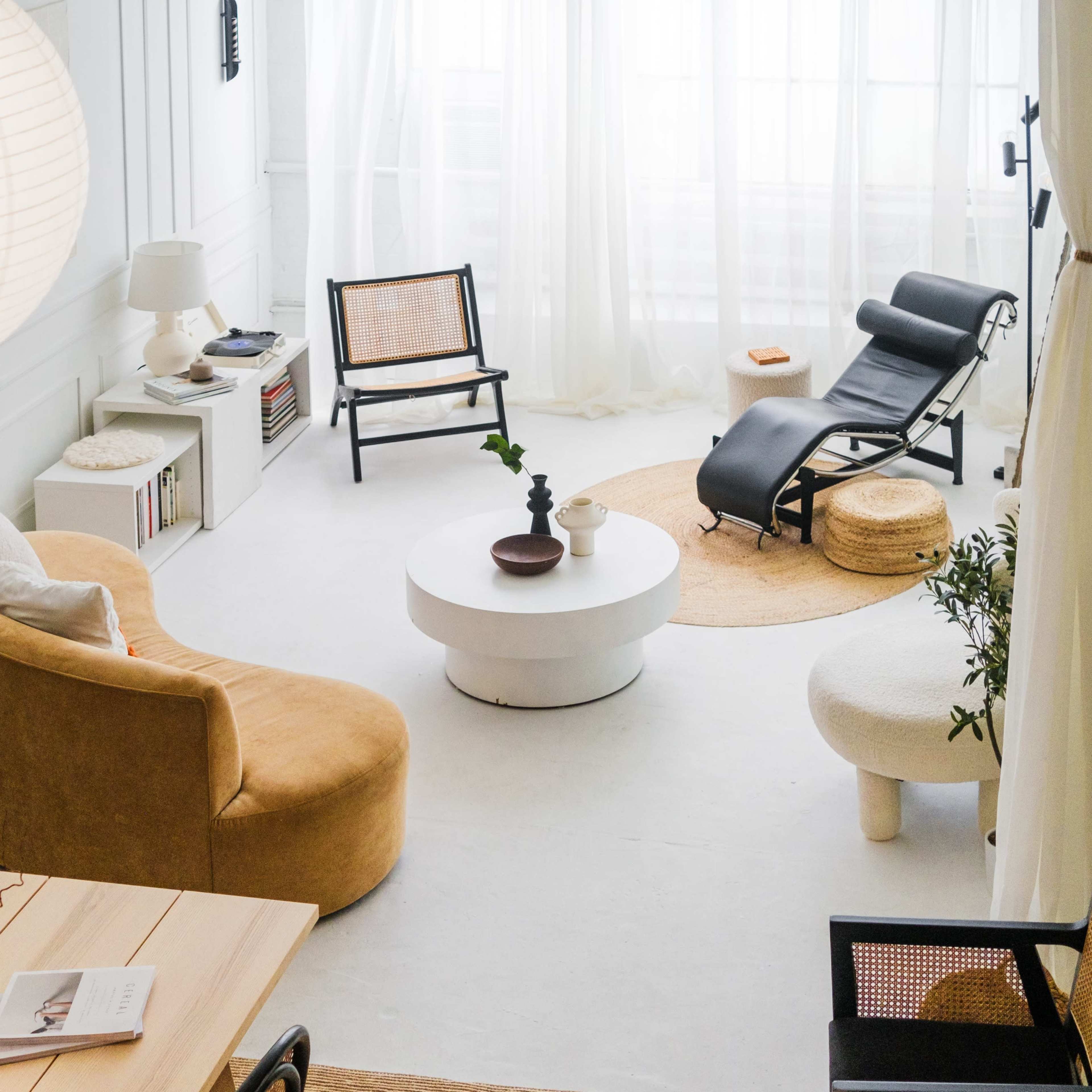 Downtown Bright Hard Loft with Natural Light Image in Corktown, Toronto, ON