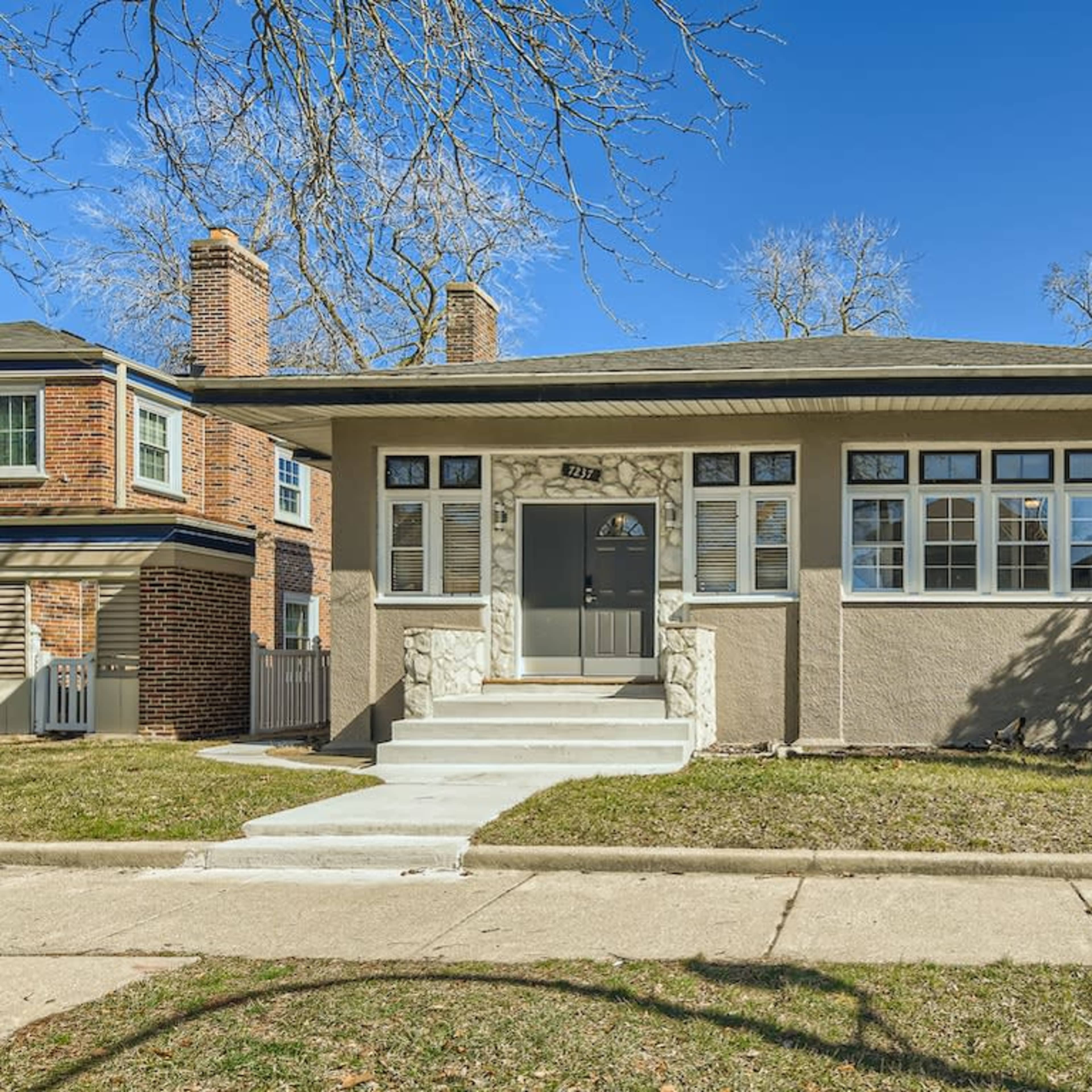 Vesatile Luxury Spa Retreat Near South Lakeshore - Perfect for Events, Productions, Meetings, and Relaxation Retreats Image in South Side, Chicago, IL