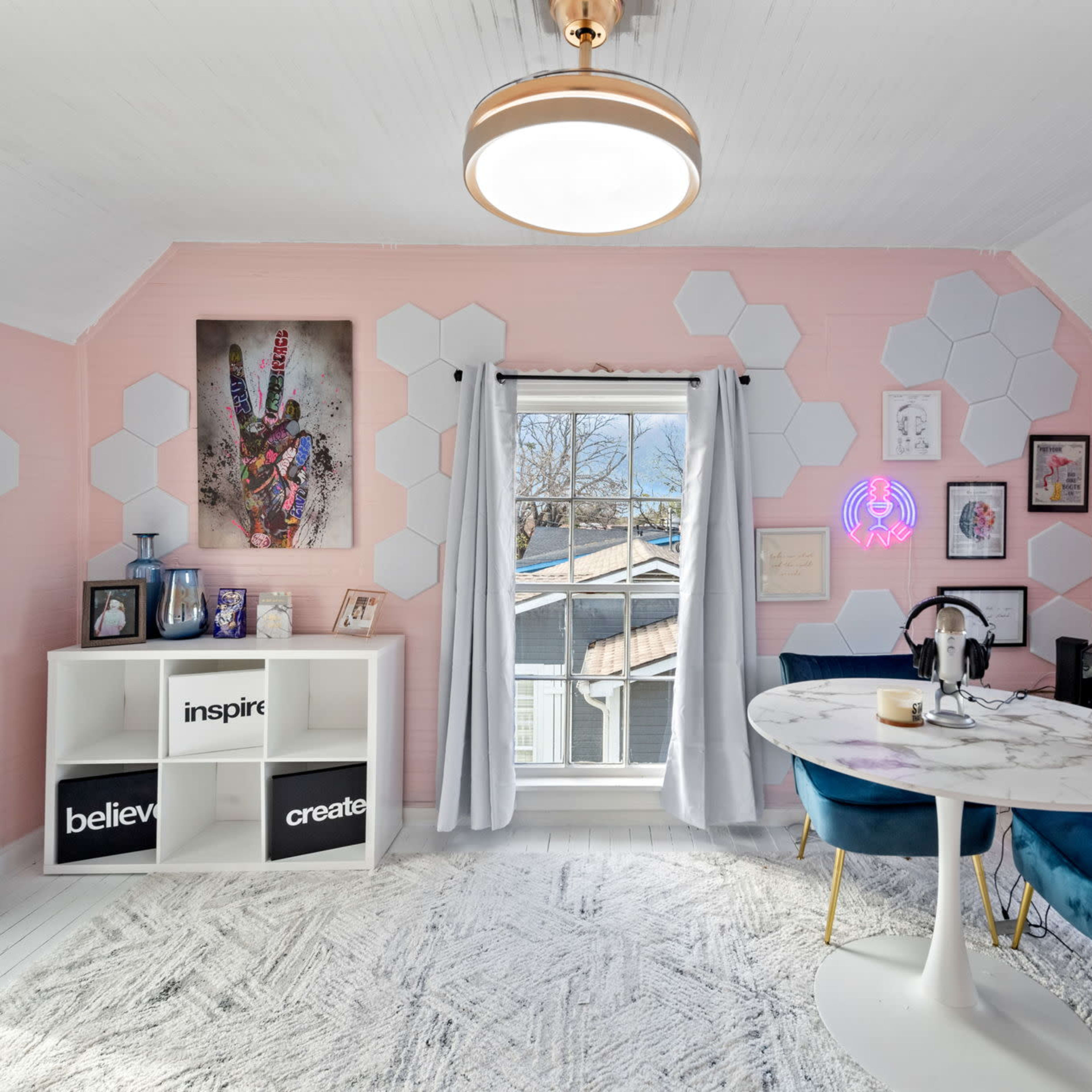 10 Best Unique Podcast Studios & Rooms for Rent in Keller, TX Peerspace