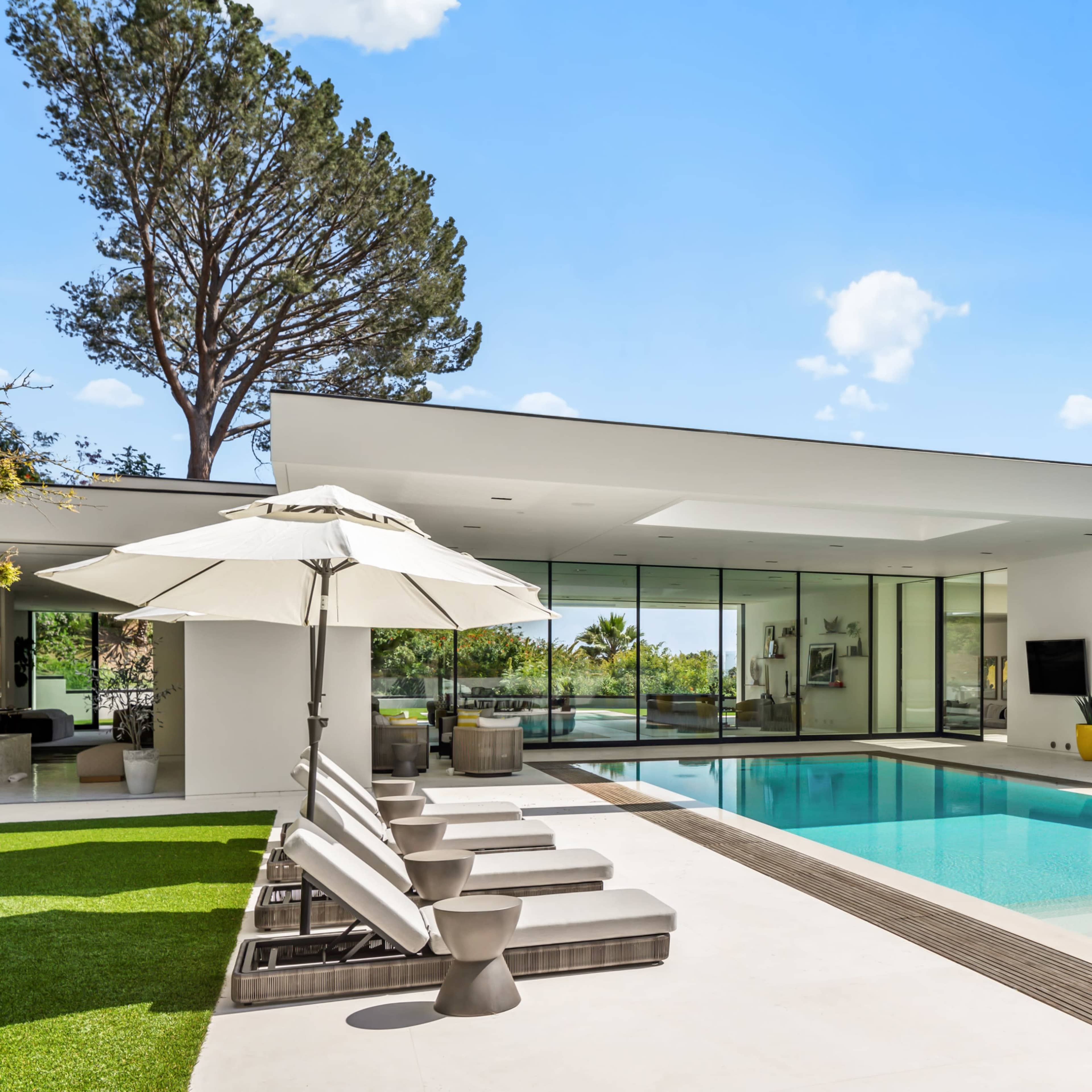 Beverly Crest Image in Trousdale Estates, Beverly Hills, CA