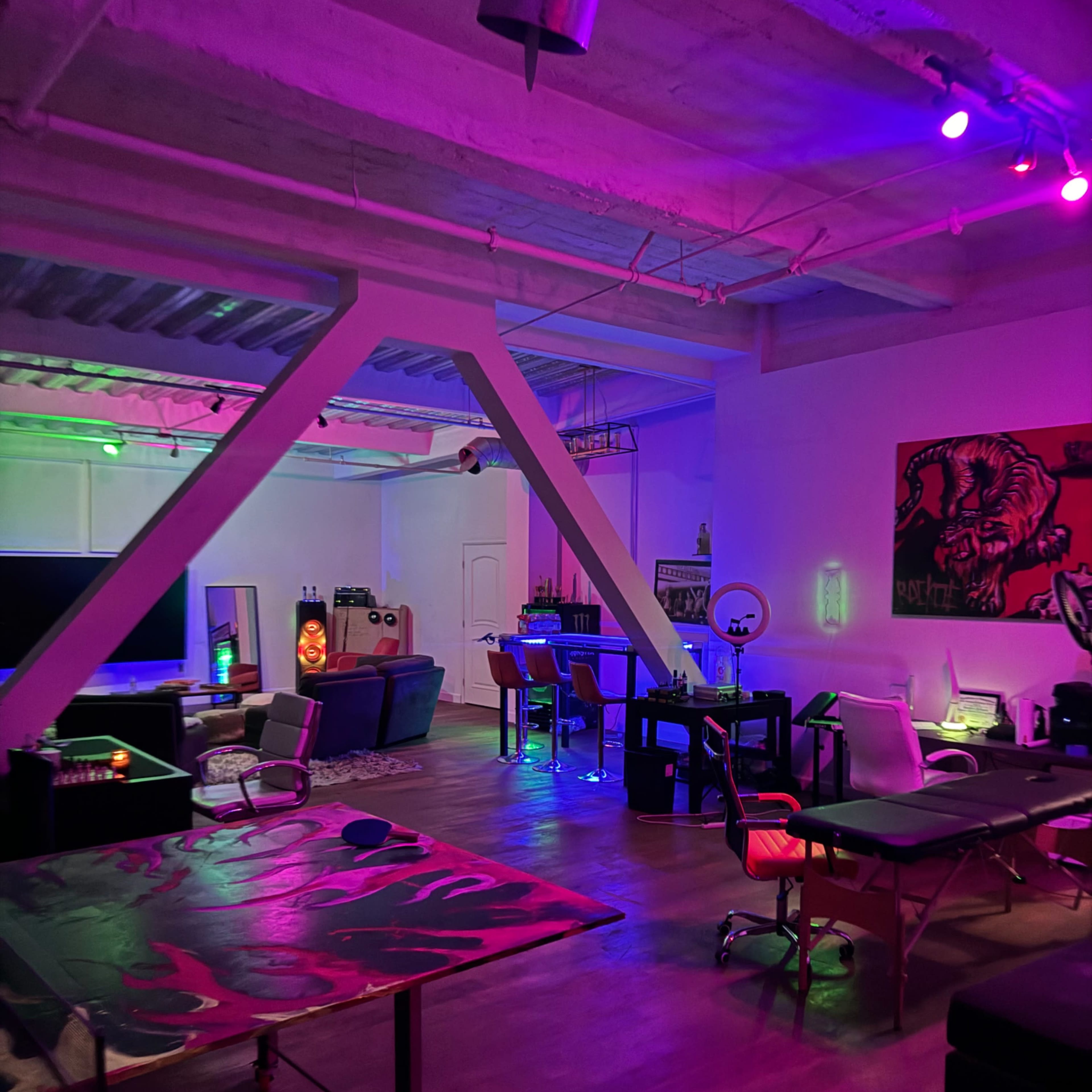Downtown Loft Penthouse Image in Central LA, Los Angeles, CA