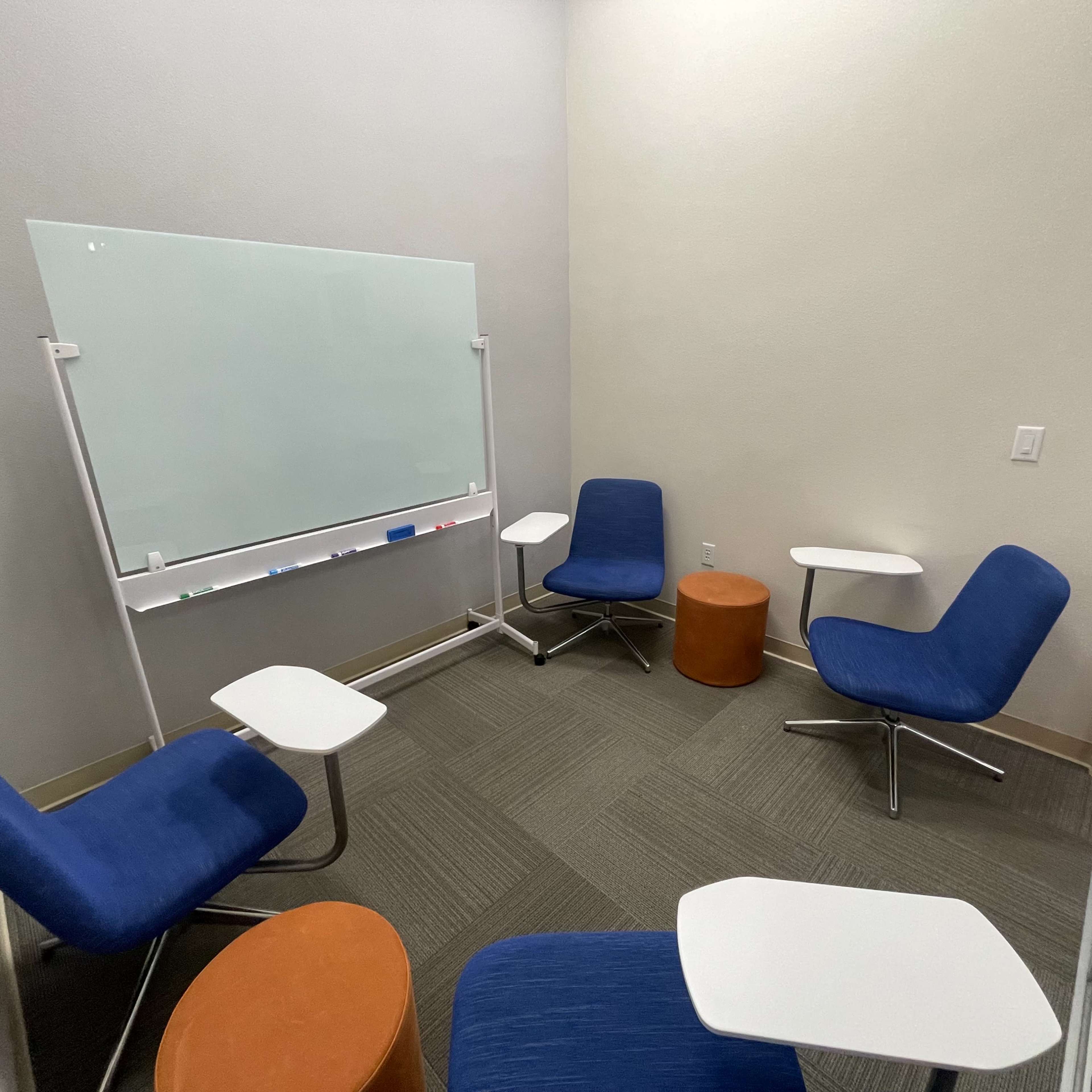 Modern office room in Downtown Gilroy Image in Gilroy, Gilroy, CA