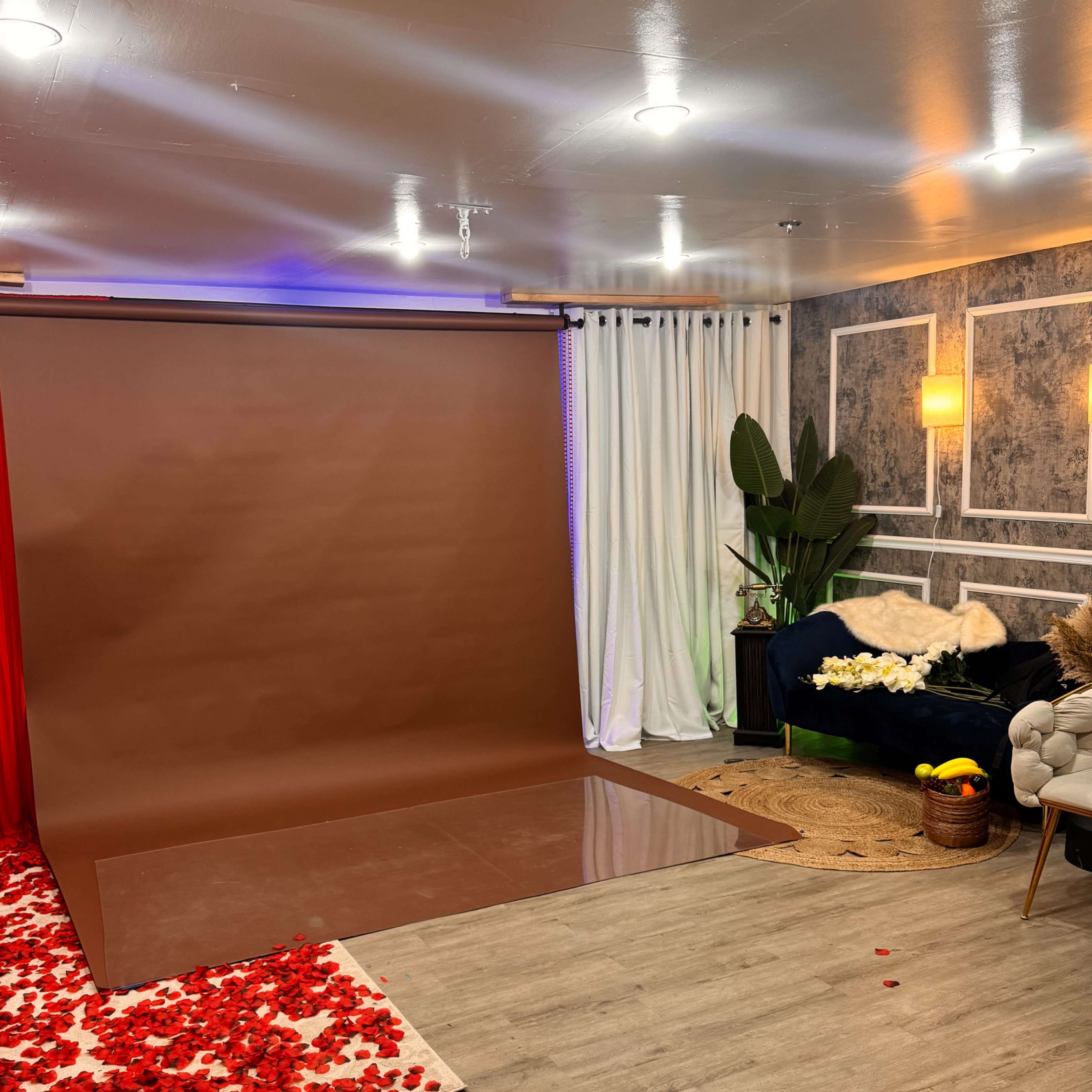 Prime multipurpose creative studio space Image in Queens Village, Queens County, NY