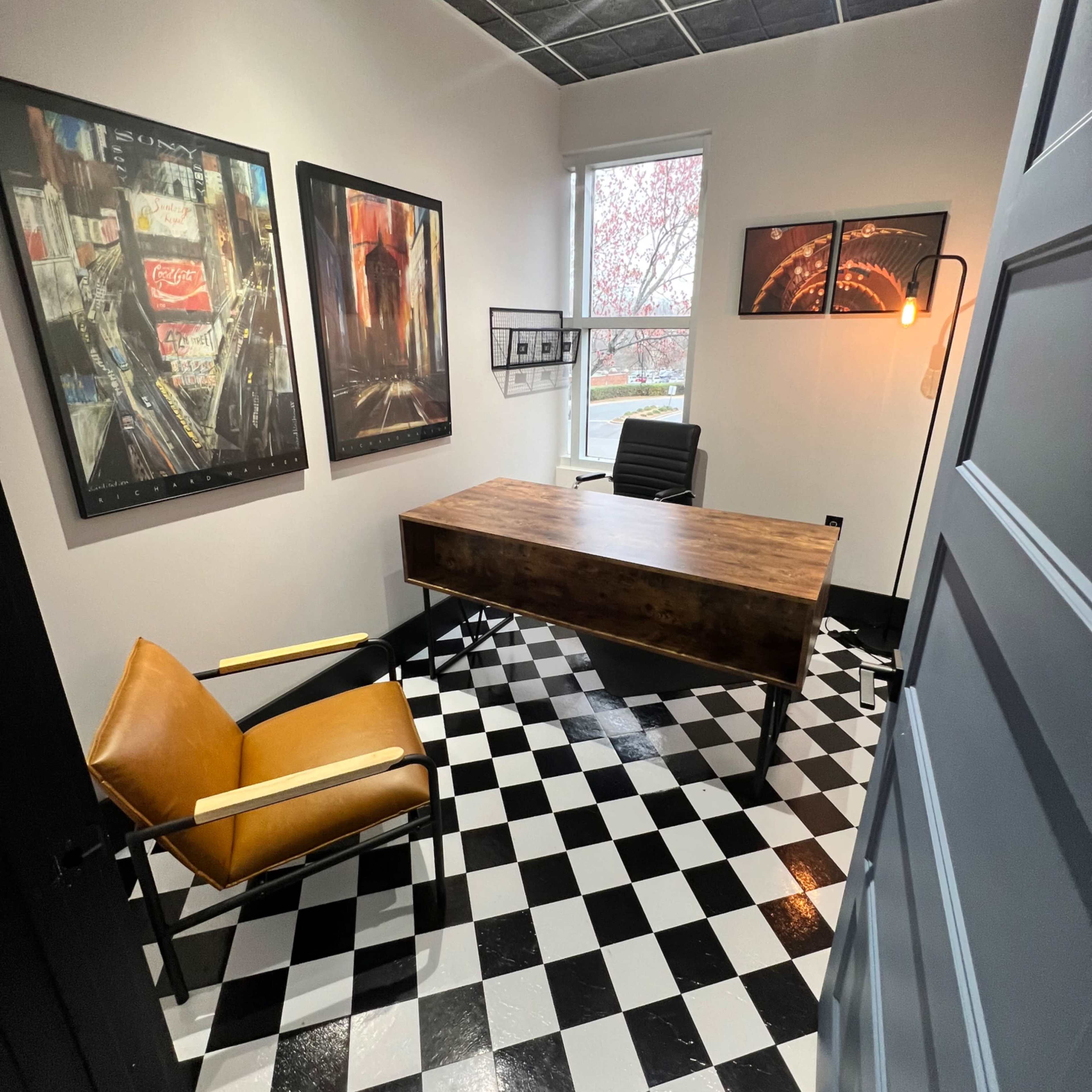 Luxe Private Desk Office in the Heart of South Park Image in Foxcroft, Charlotte, NC