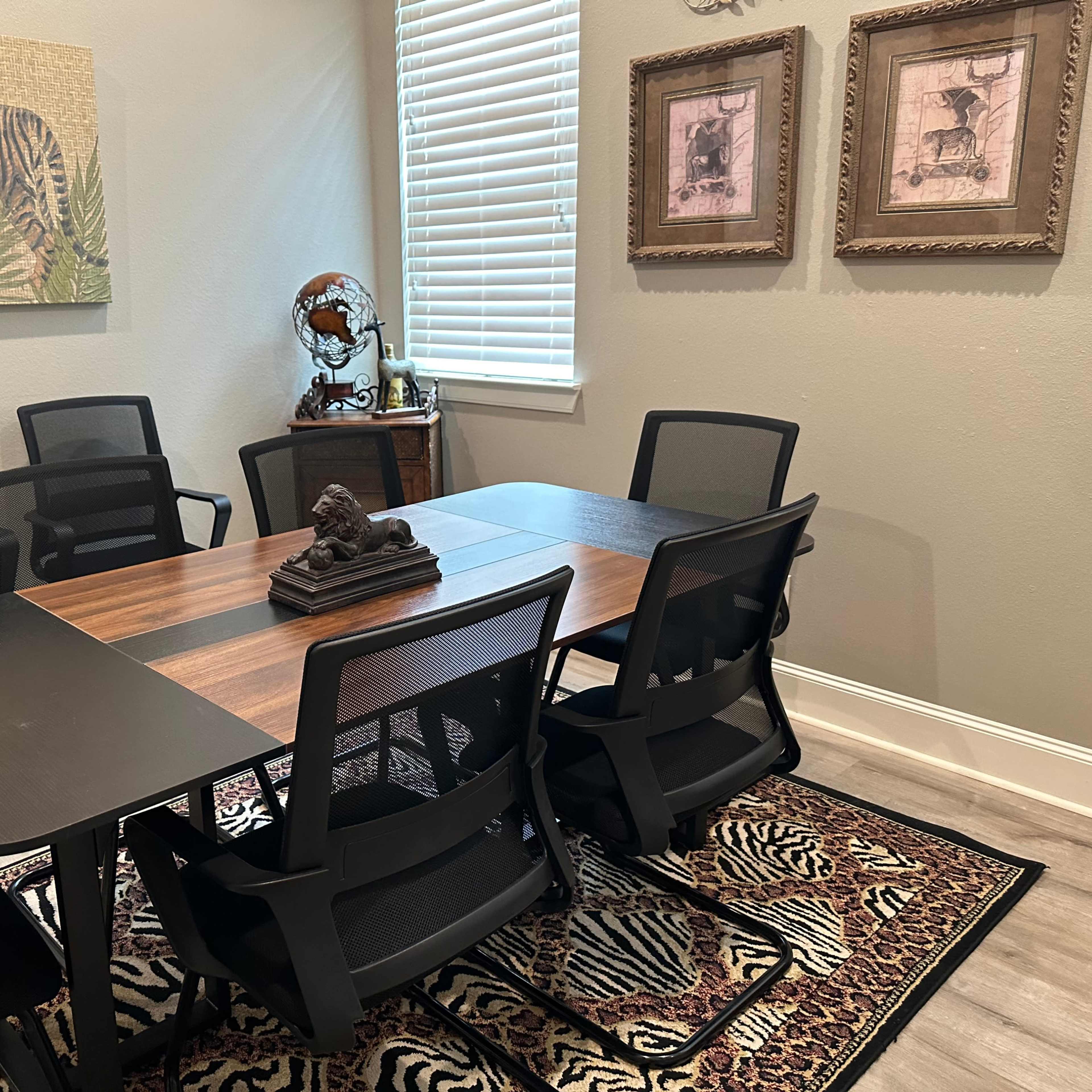 Small city, luxurious coworking and private-office space Image in Conroe, Conroe, TX