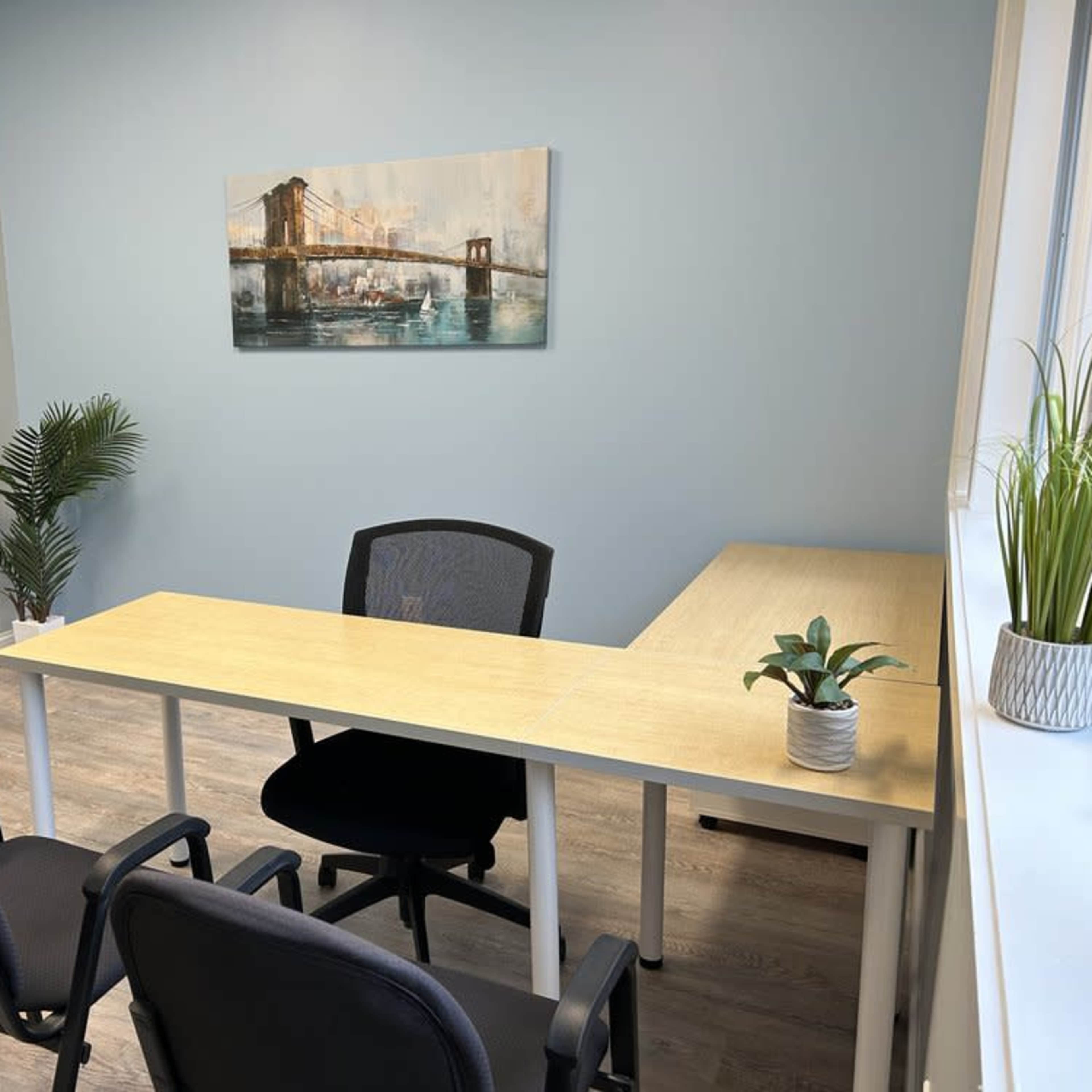 Flex Office for Rent Image in Del Rio, Tampa, FL