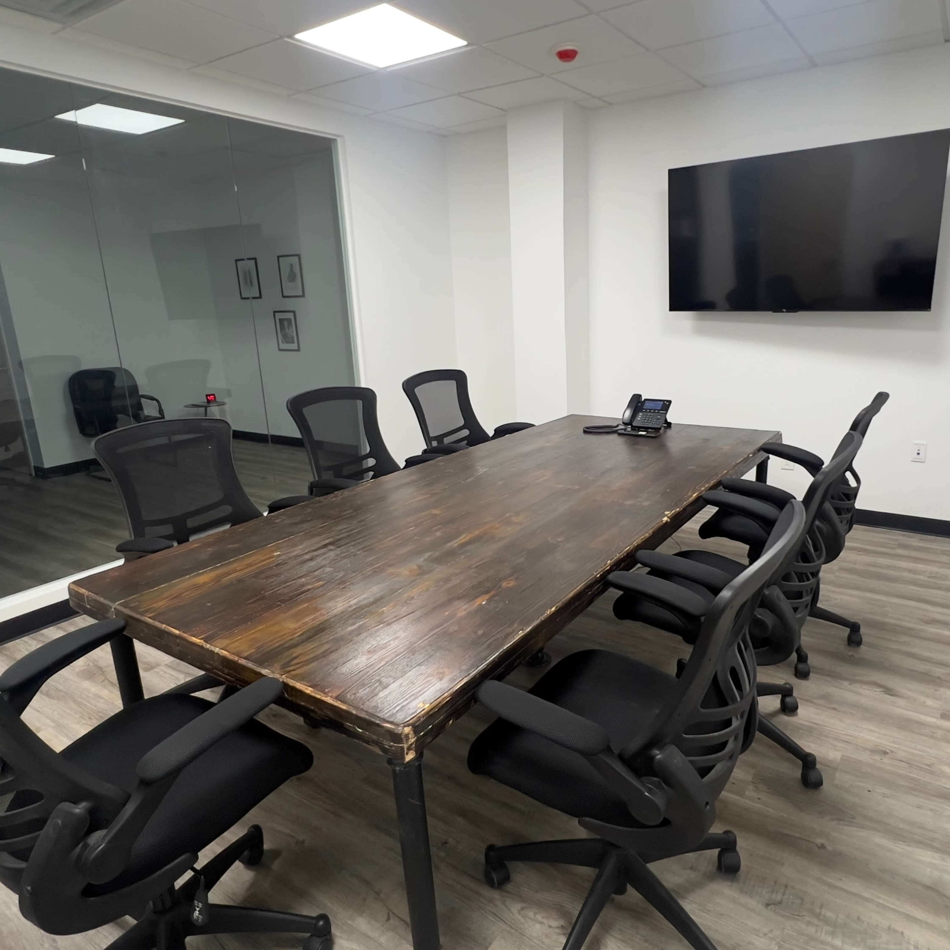 Modern Office Conference Room w/Kitchenette Image in North Hempstead, Mineola, NY