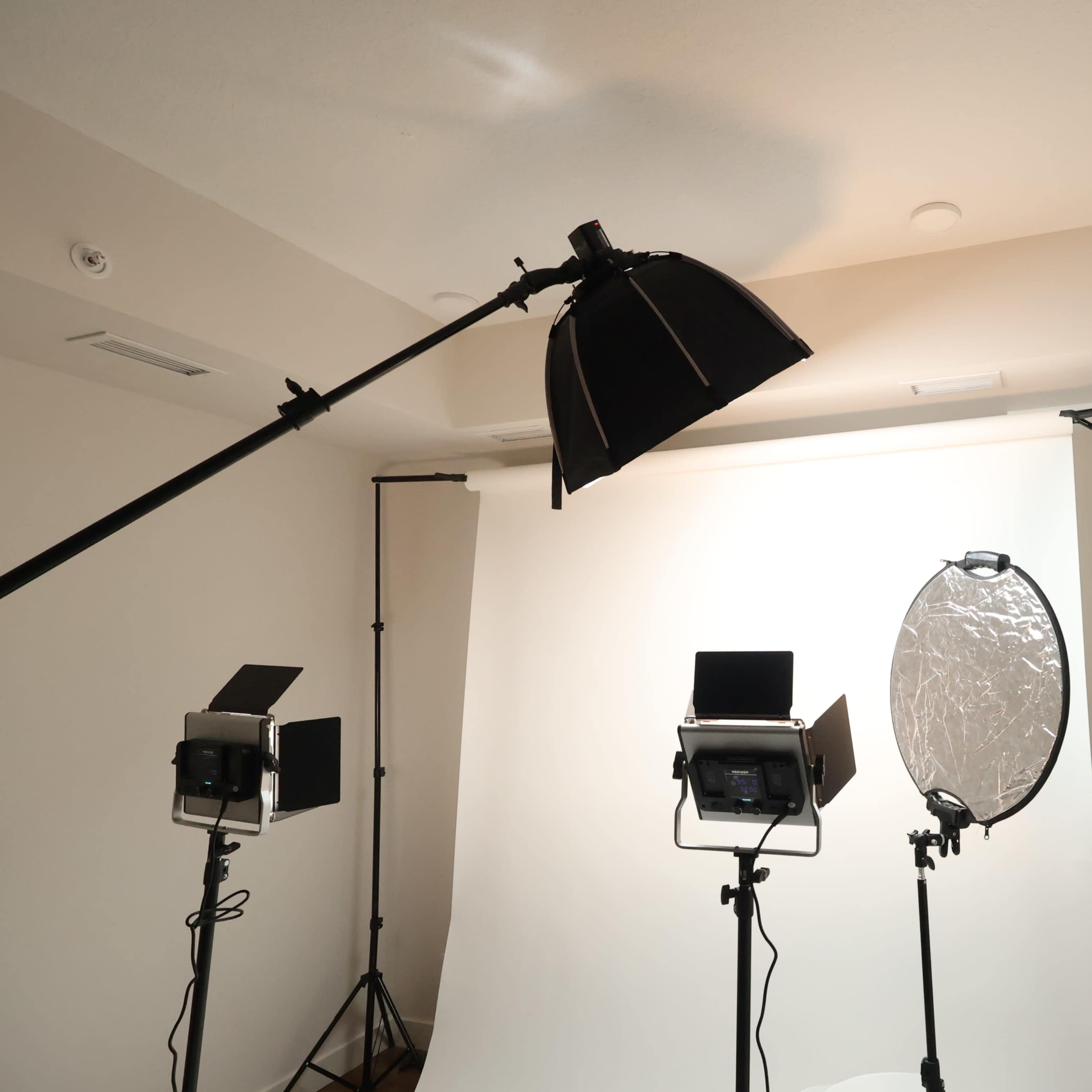 Modern Studio with Flexible Setup Options Image in Northwest Calgary, Calgary, AB