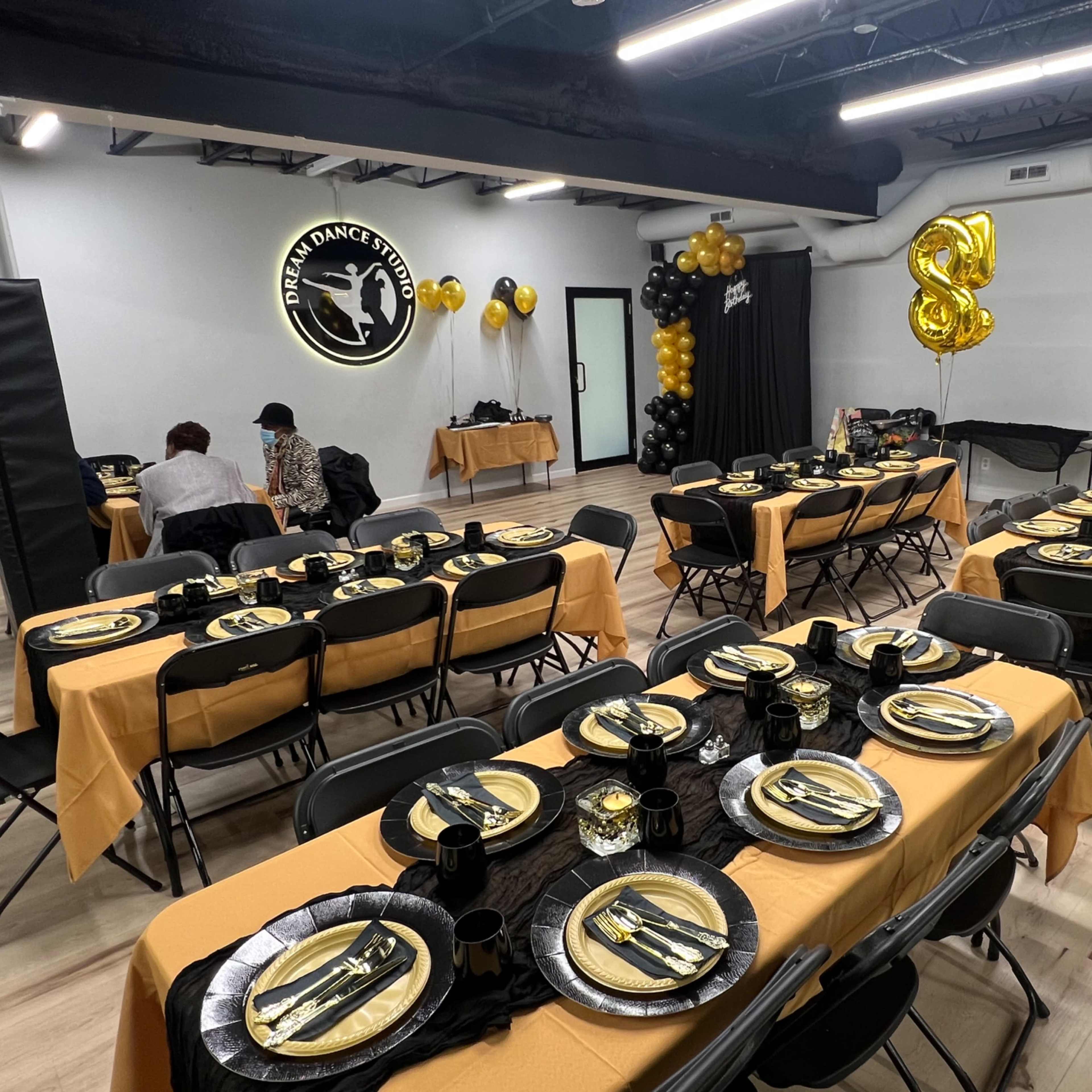 Spacious and Modern Event Space for Parties, Classes, and Gatherings Image in Greenburgh, Elmsford, NY