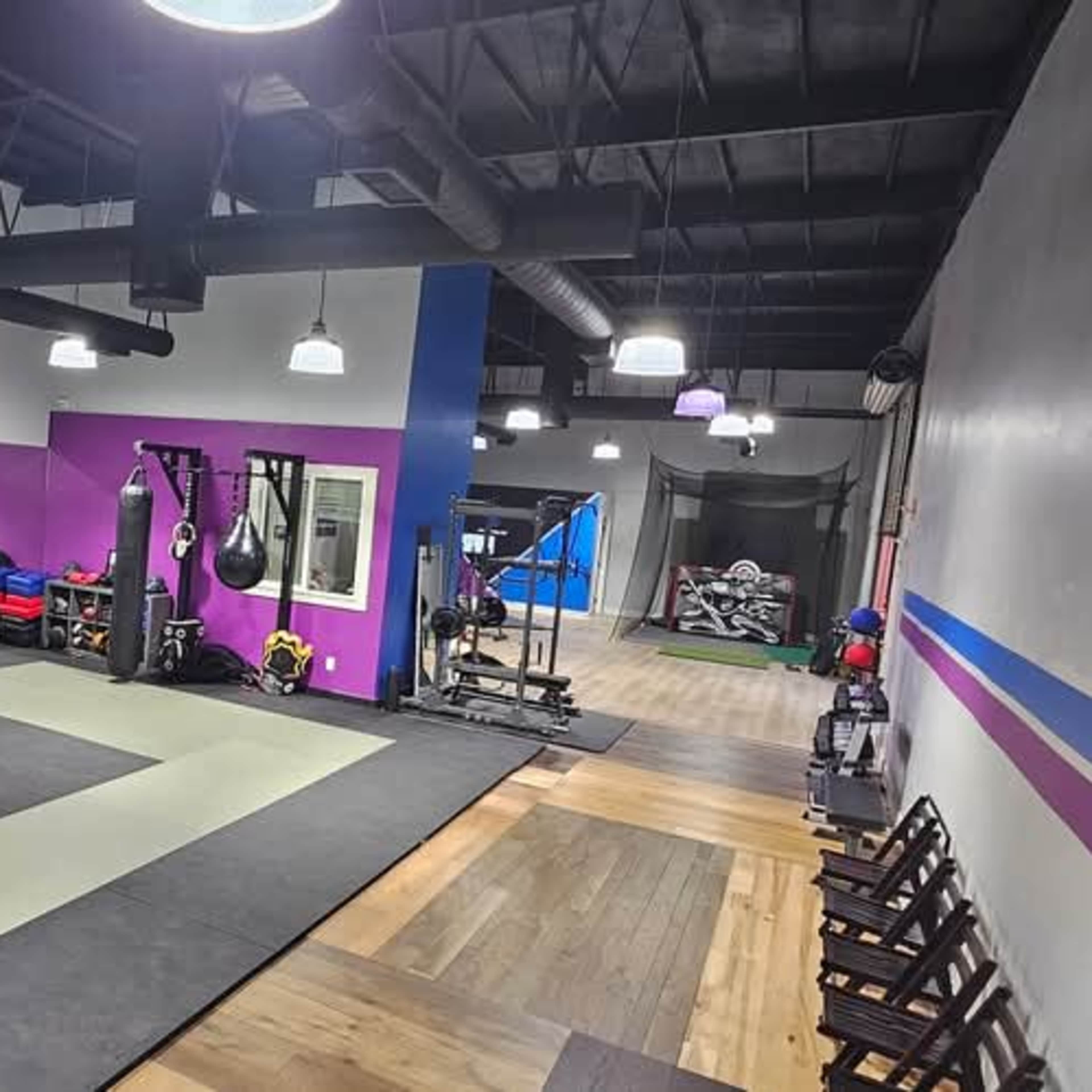 Big open Tatami floored workout space. Perfect for Yoga, Aerobics, Tai Chi , Zumba, Stretching and Movement. Plenty of parking, easy access centrally located in San Dimas CA. Image in San Dimas, San Dimas, CA