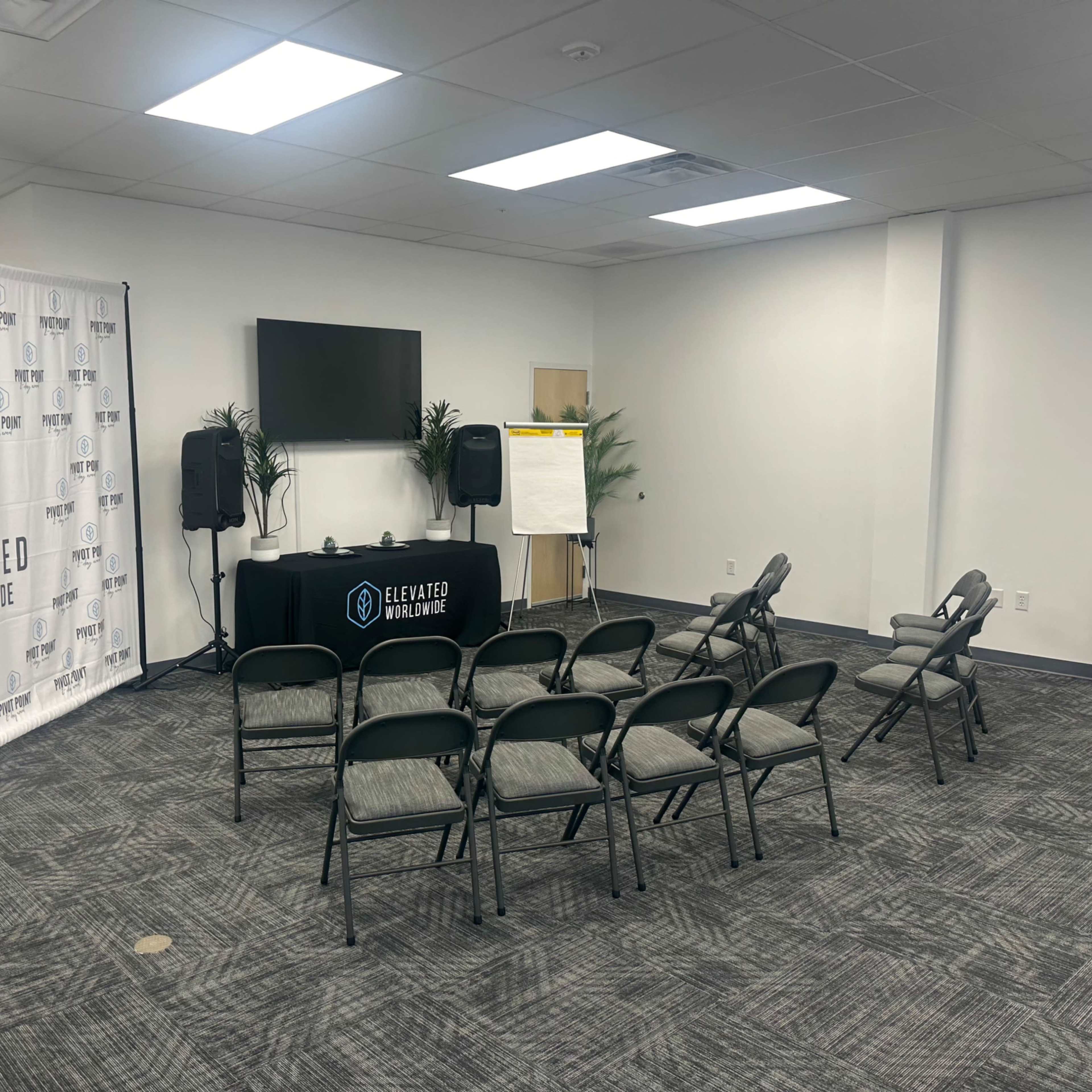 Convenient Office Space with Large Kitchen Area Image in , Saratoga Springs, UT