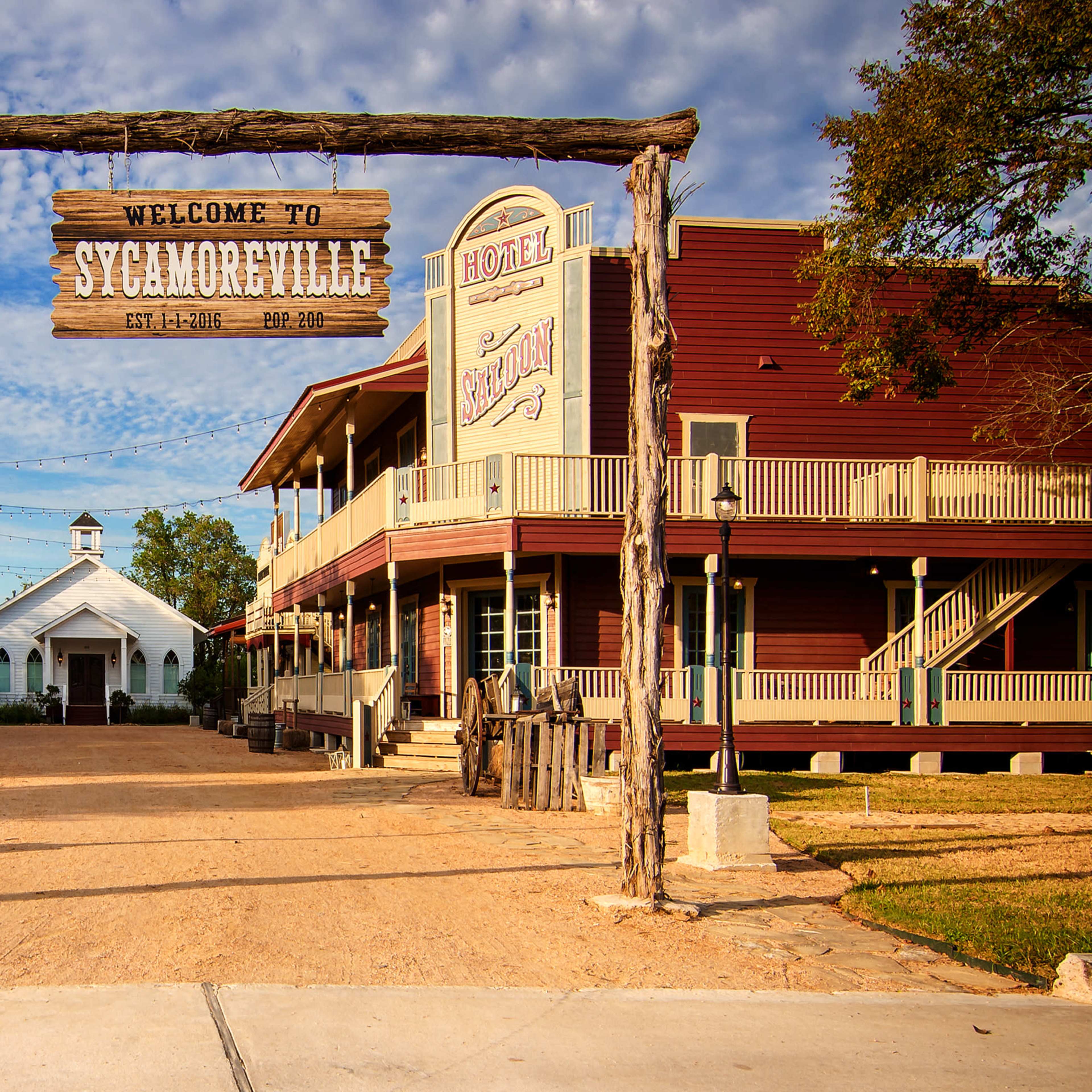 Rustic Western Event Space in a Quiet Neighborhood Image in Golden Acres, Pasadena, TX