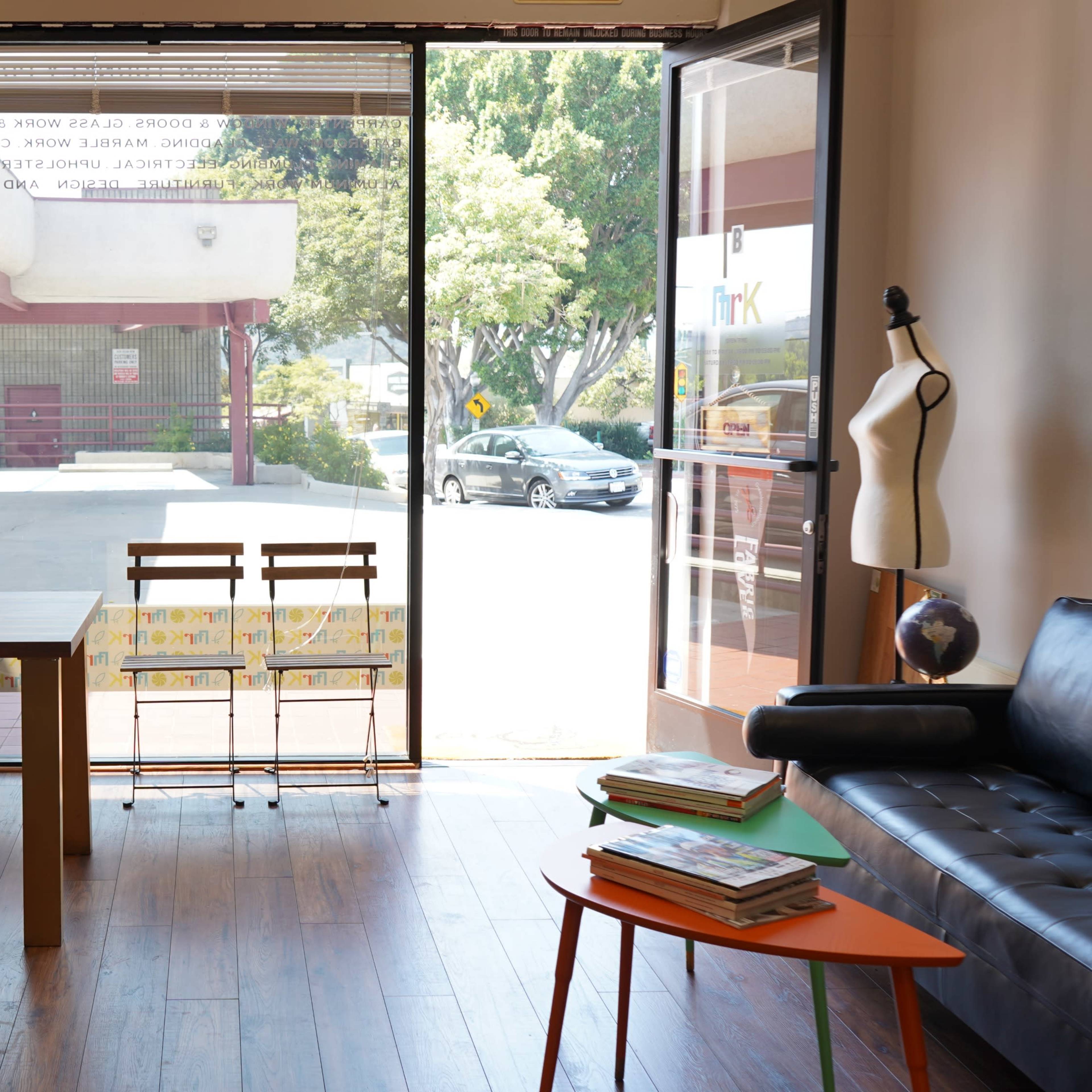 Plaza Office/Studio roomy Image in Montecito Park, Glendale, CA