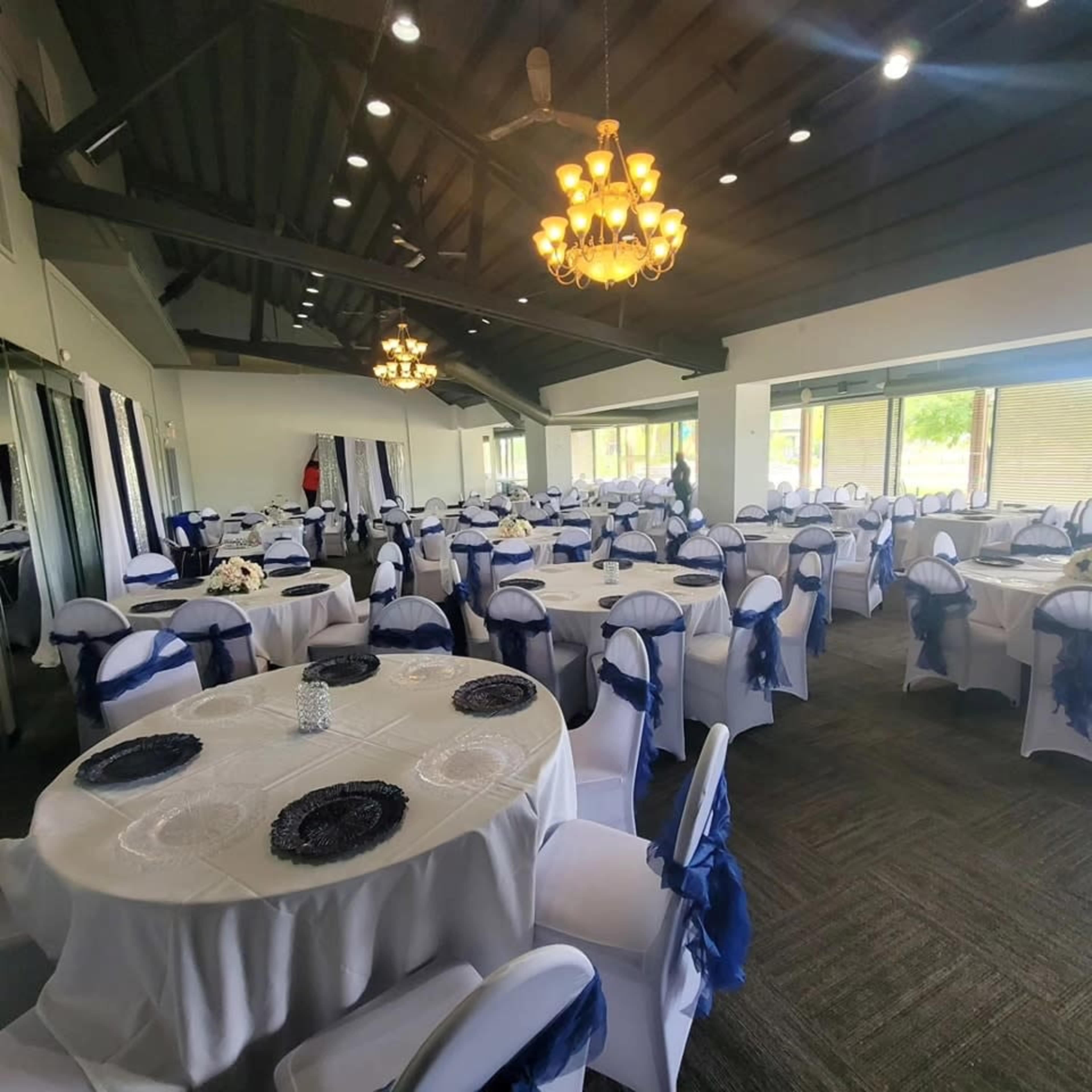 Dining on the Green Image in Rich Township, Park Forest, IL