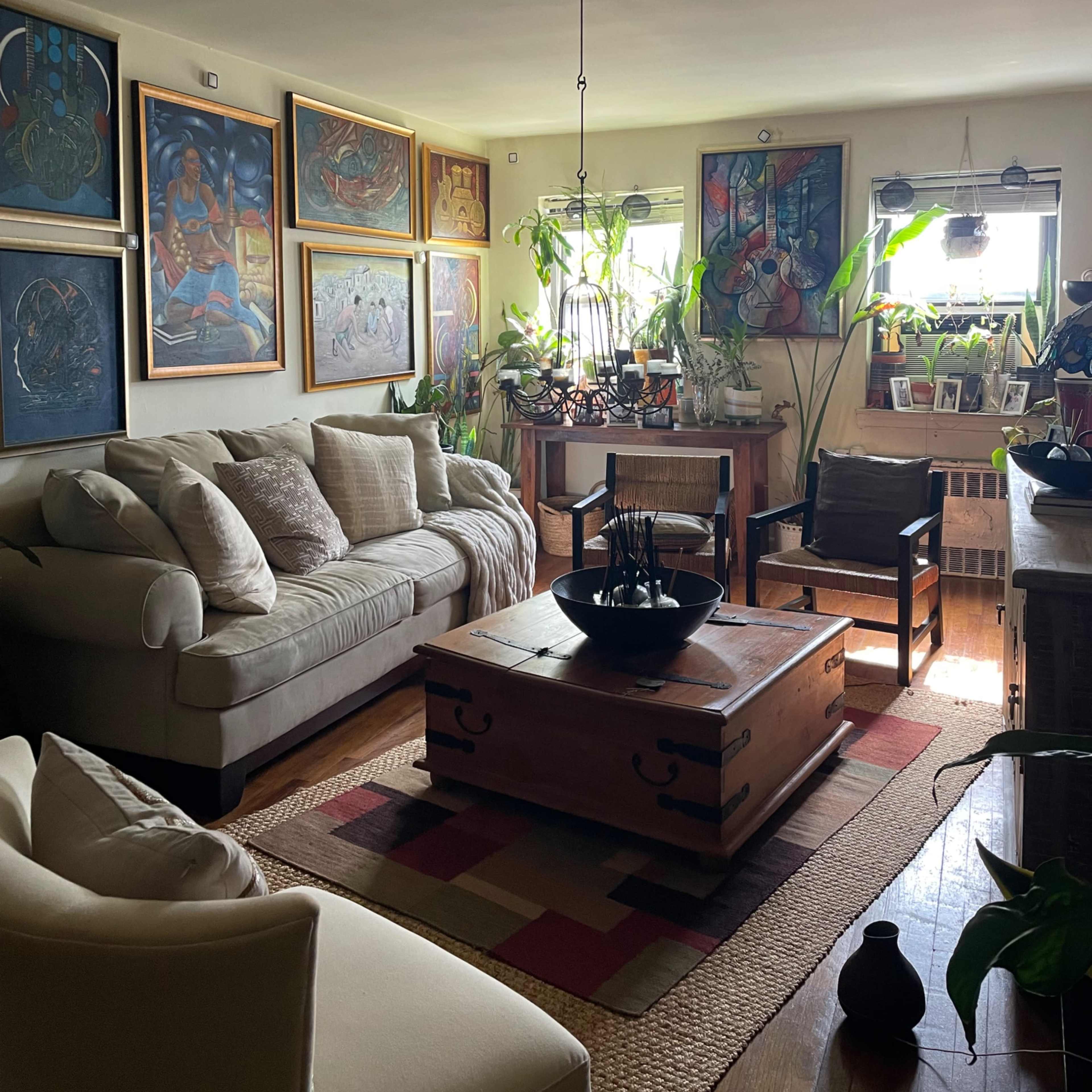 Bohemian Art Loft with Vintage Charm & Lush Greenery Image in Rego Park, Queens County, NY