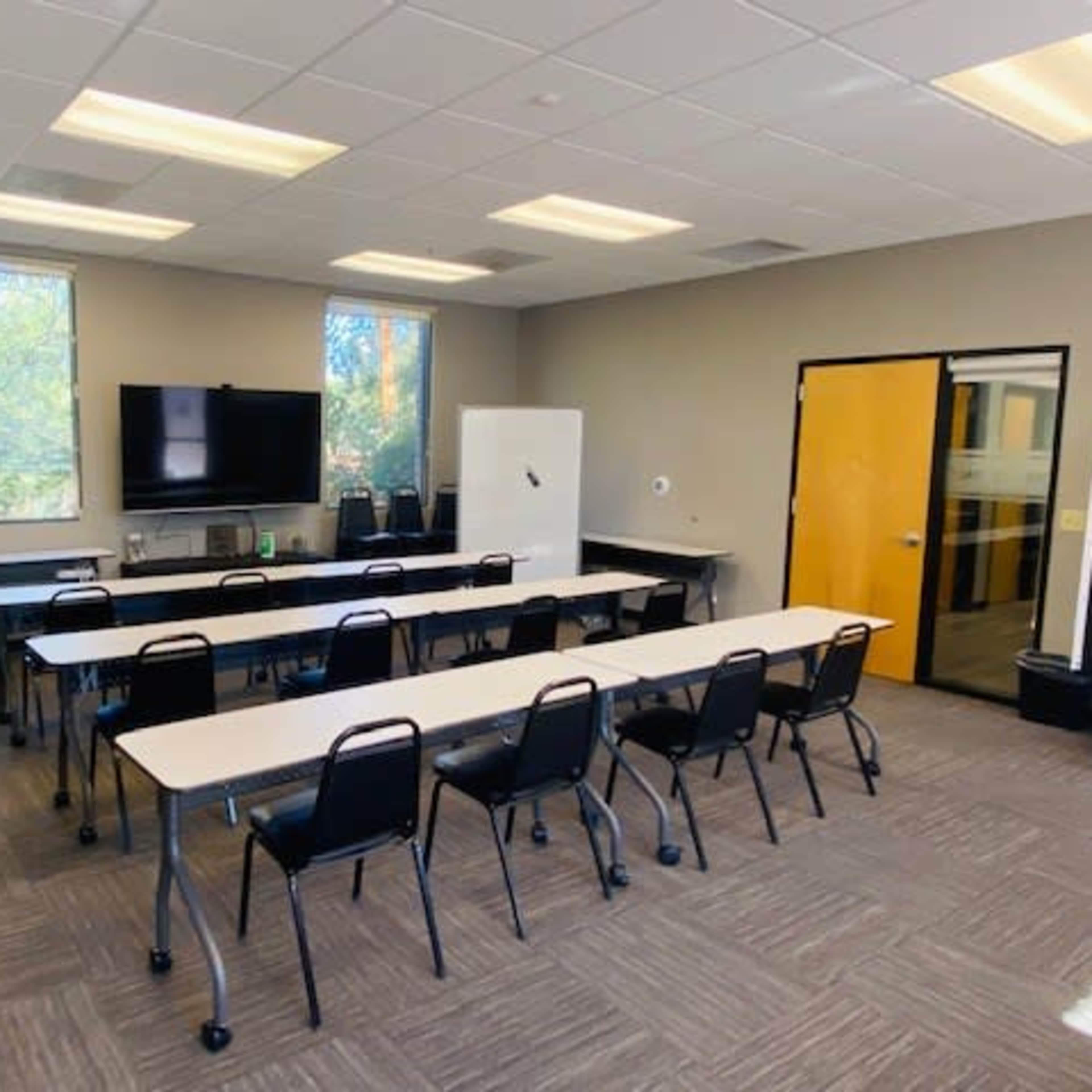 East Central 40 Person Flex Space Image in El Gheko, Tucson, AZ