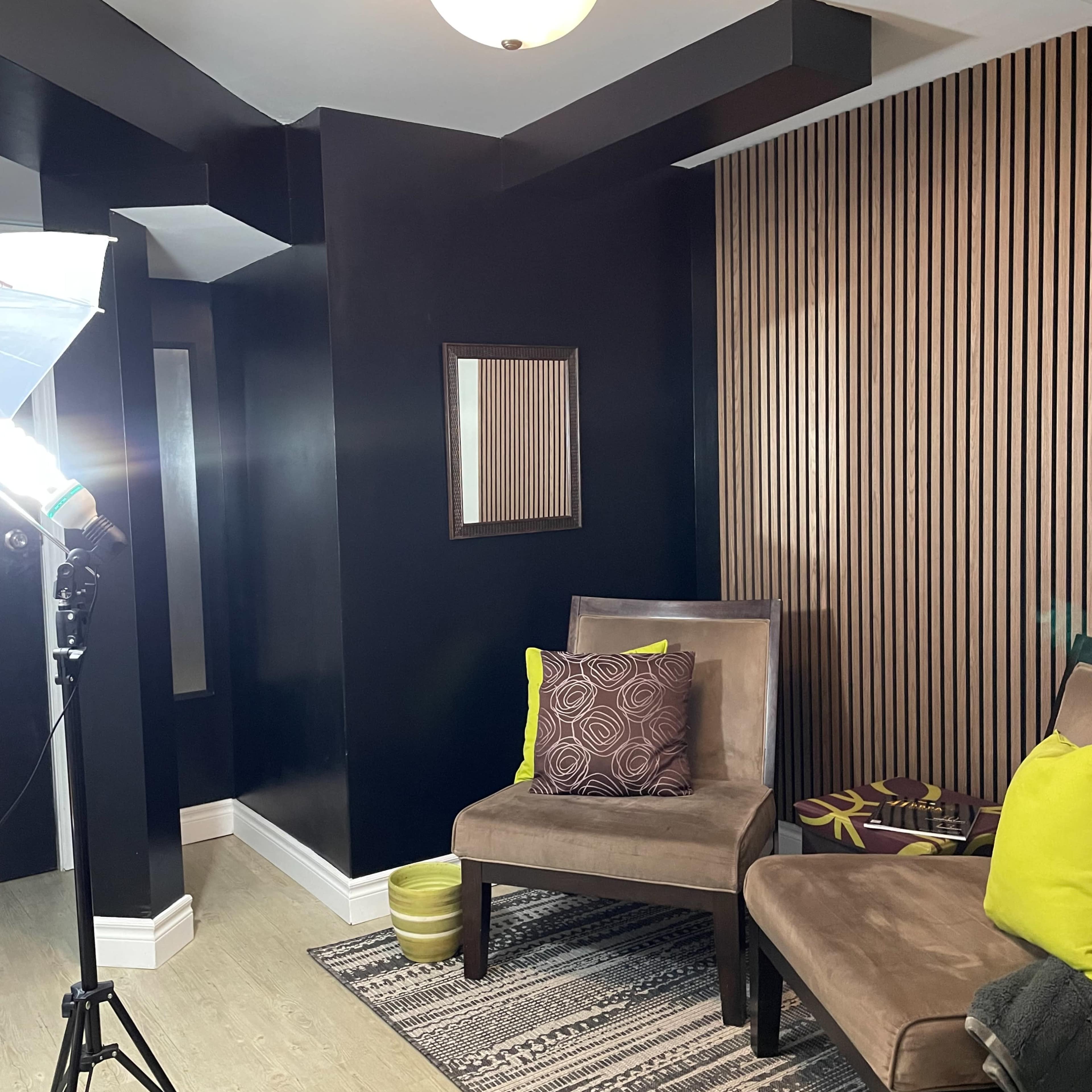 PW Podcast Studio Image in Brampton, Brampton, ON