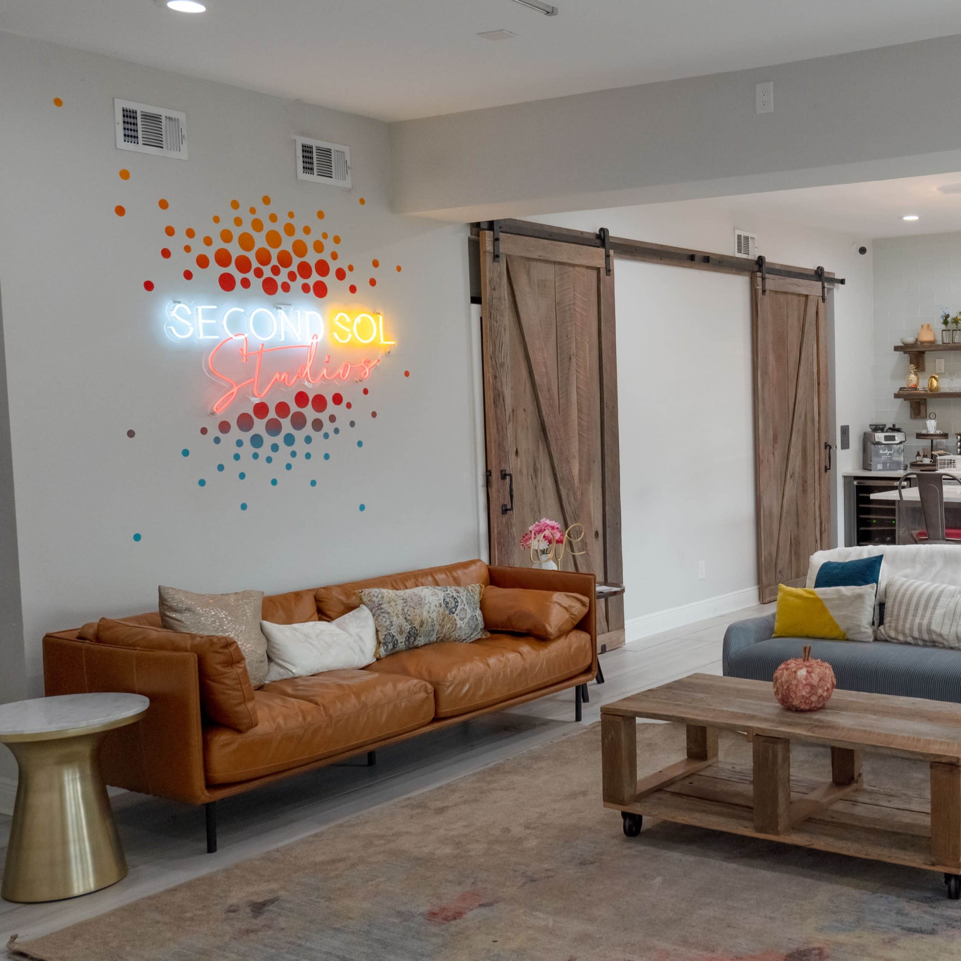 High End Meeting Space in Clearwater | Perfect For Sales Events, Corporate Retreats, & More! Image in , Clearwater, FL