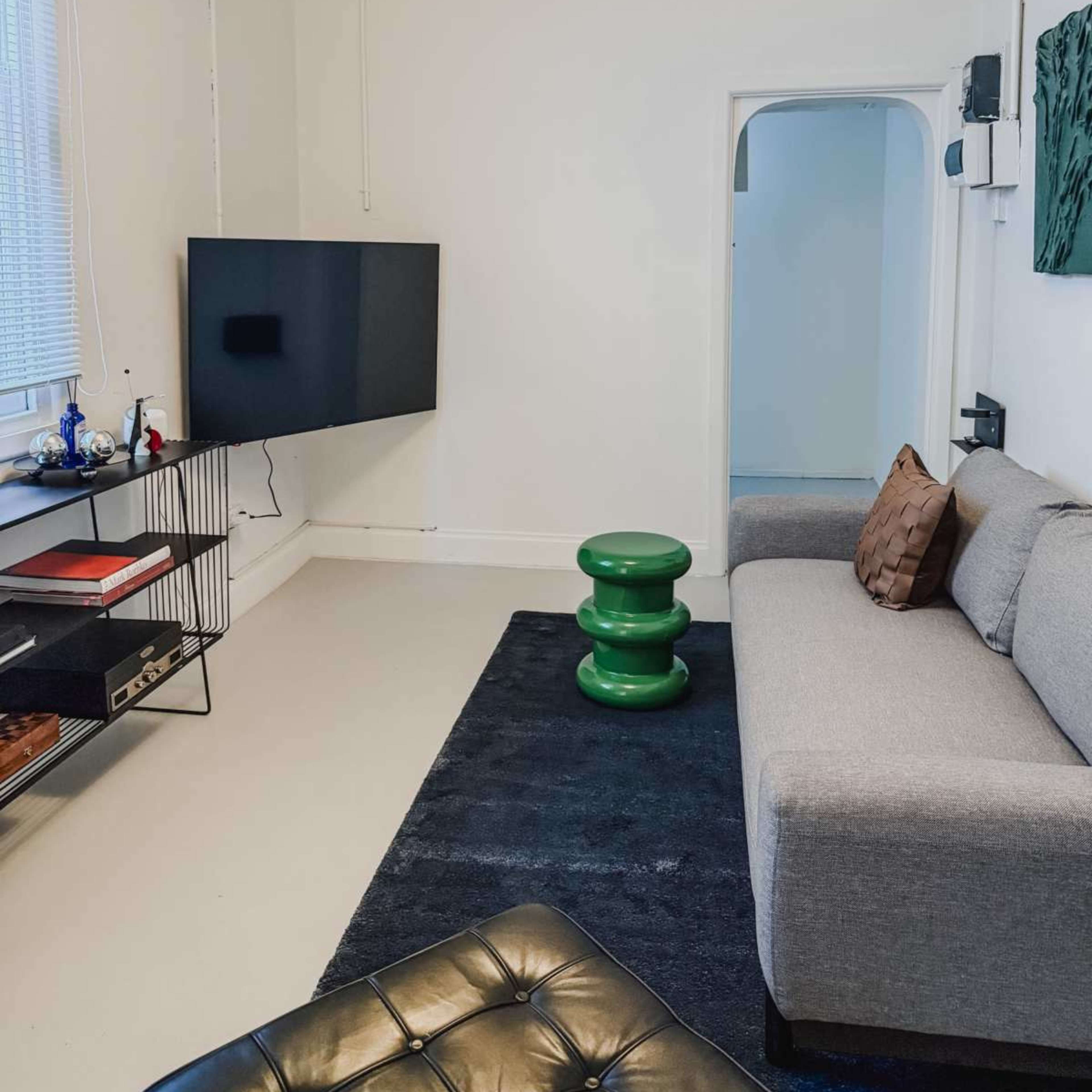 Modern heritage conversion in stylish Collingwood Image in Collingwood, Melbourne, VIC