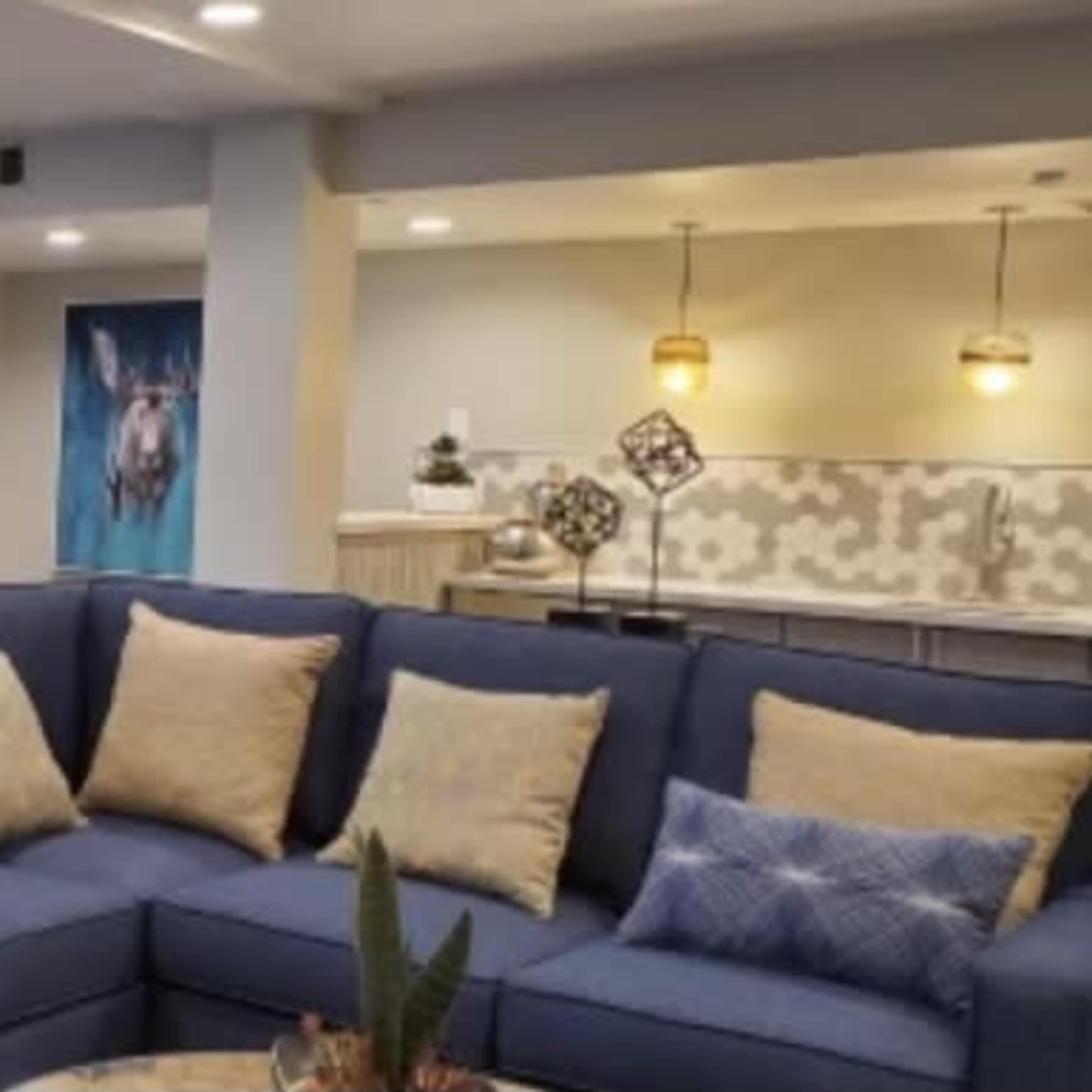 Beautifully Remodeled Lounge Perfect for Entertaining Image in , Novato, CA