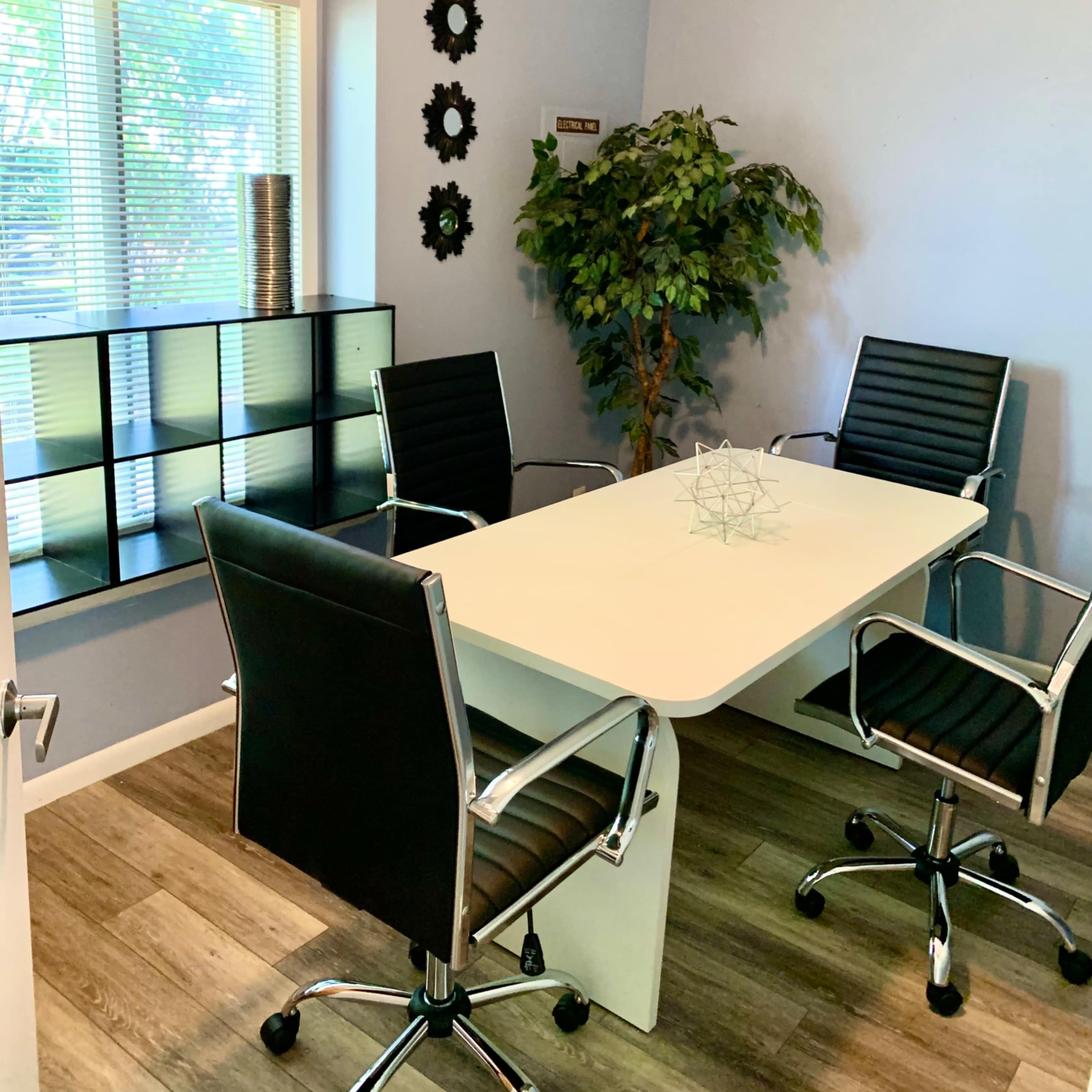 Professional Office Space/Conference Room Image in West Collingswood Heights, Mount Ephraim, NJ