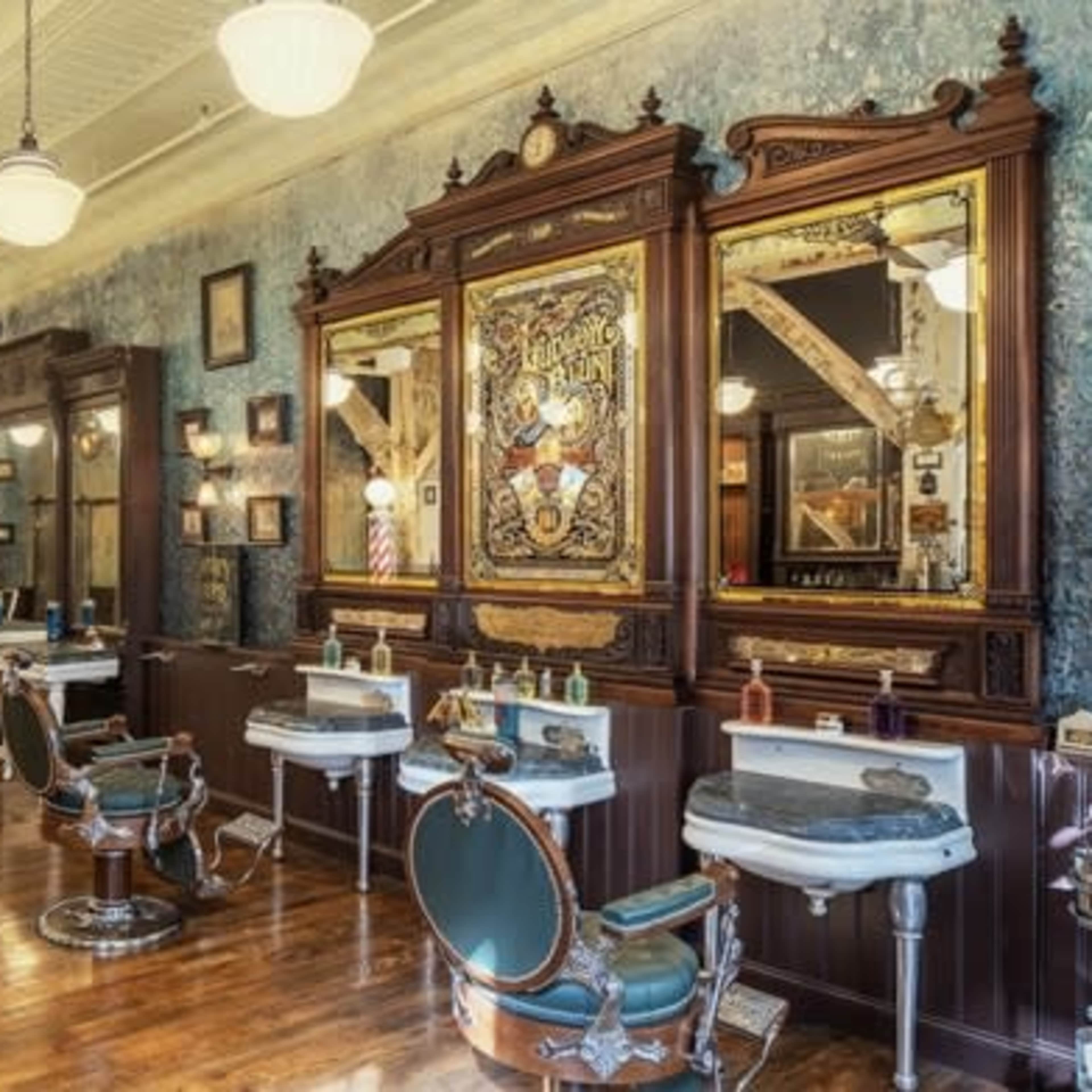 Williamsburg Brooklyn Vintage Barbershop/Hair Salon with Private Garden Image in , Brooklyn, NY
