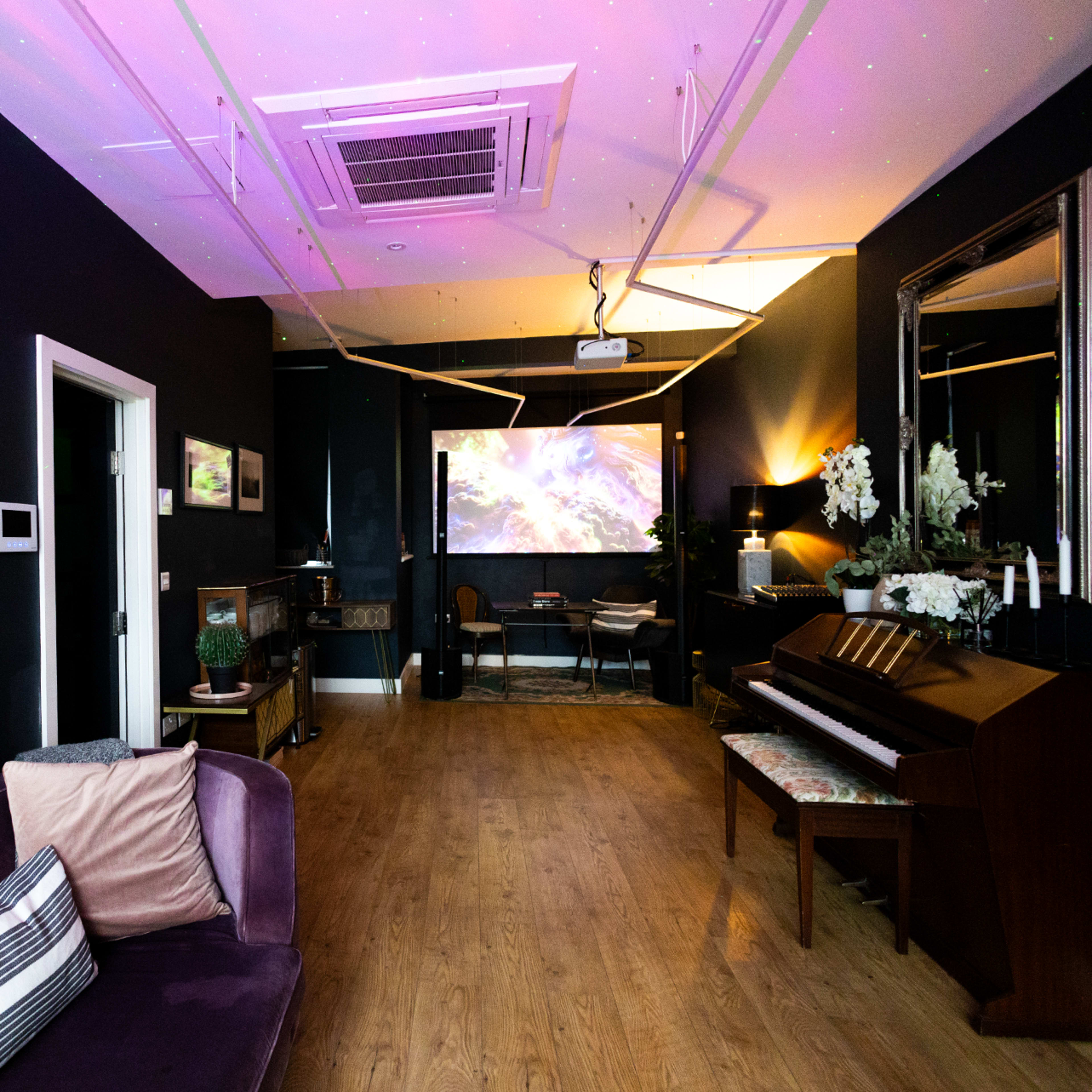 Intimate event space in the heart of Shoreditch, London Image in Shoreditch, London, England