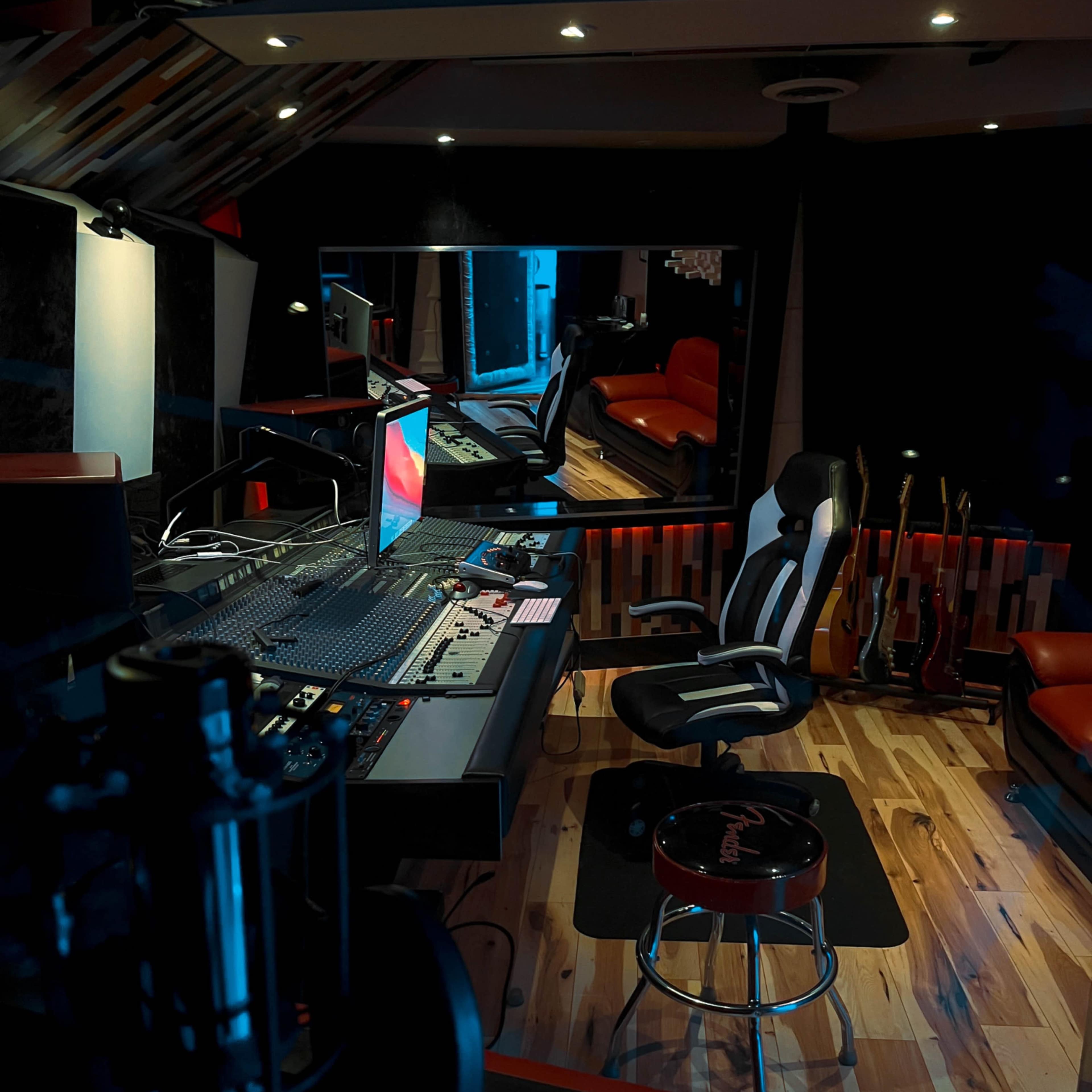 Recording Studio Image in Grapeland Heights, Miami, FL