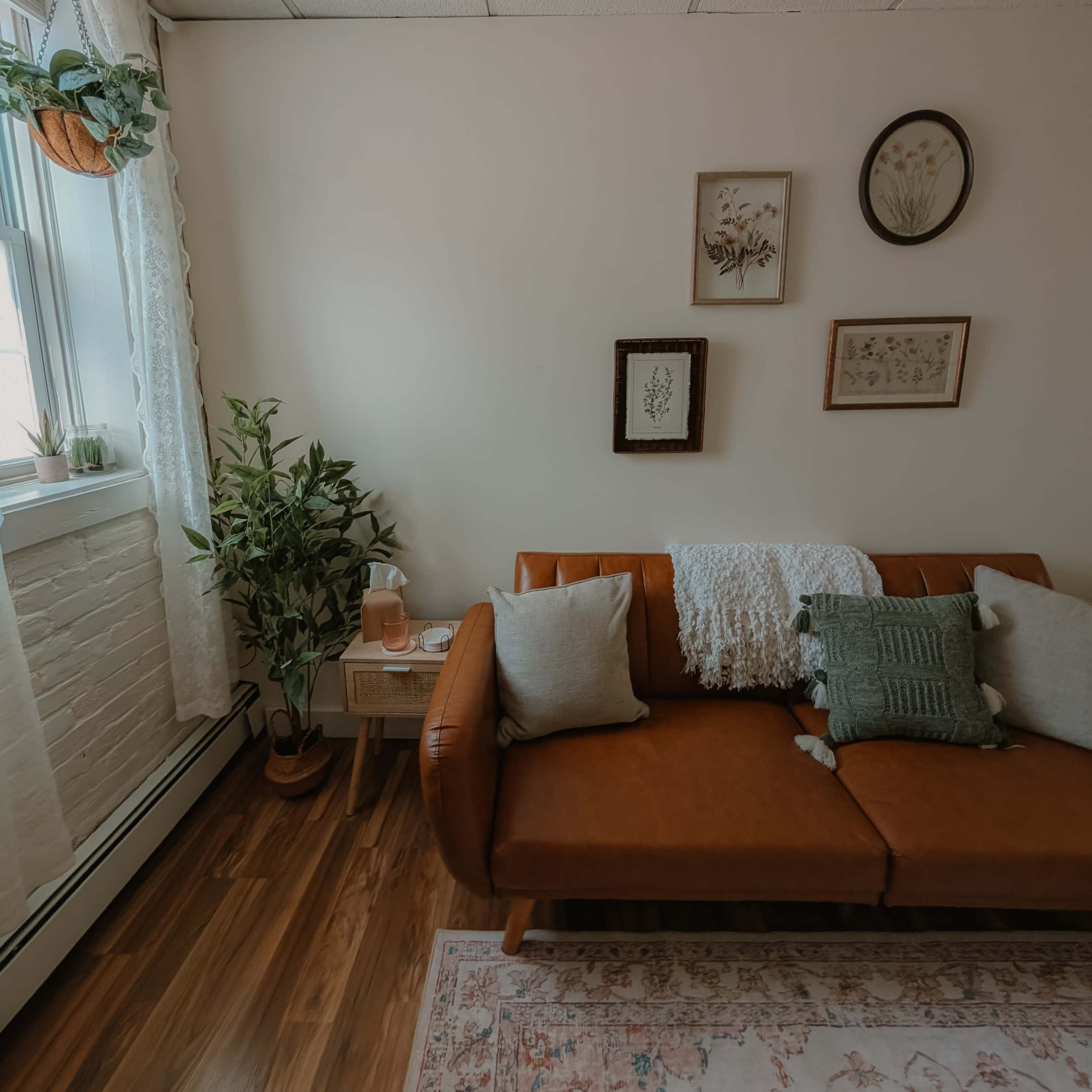 Small Newburyport Boudoir and Newborn Photo Space Image in Newburyport, Newburyport, MA