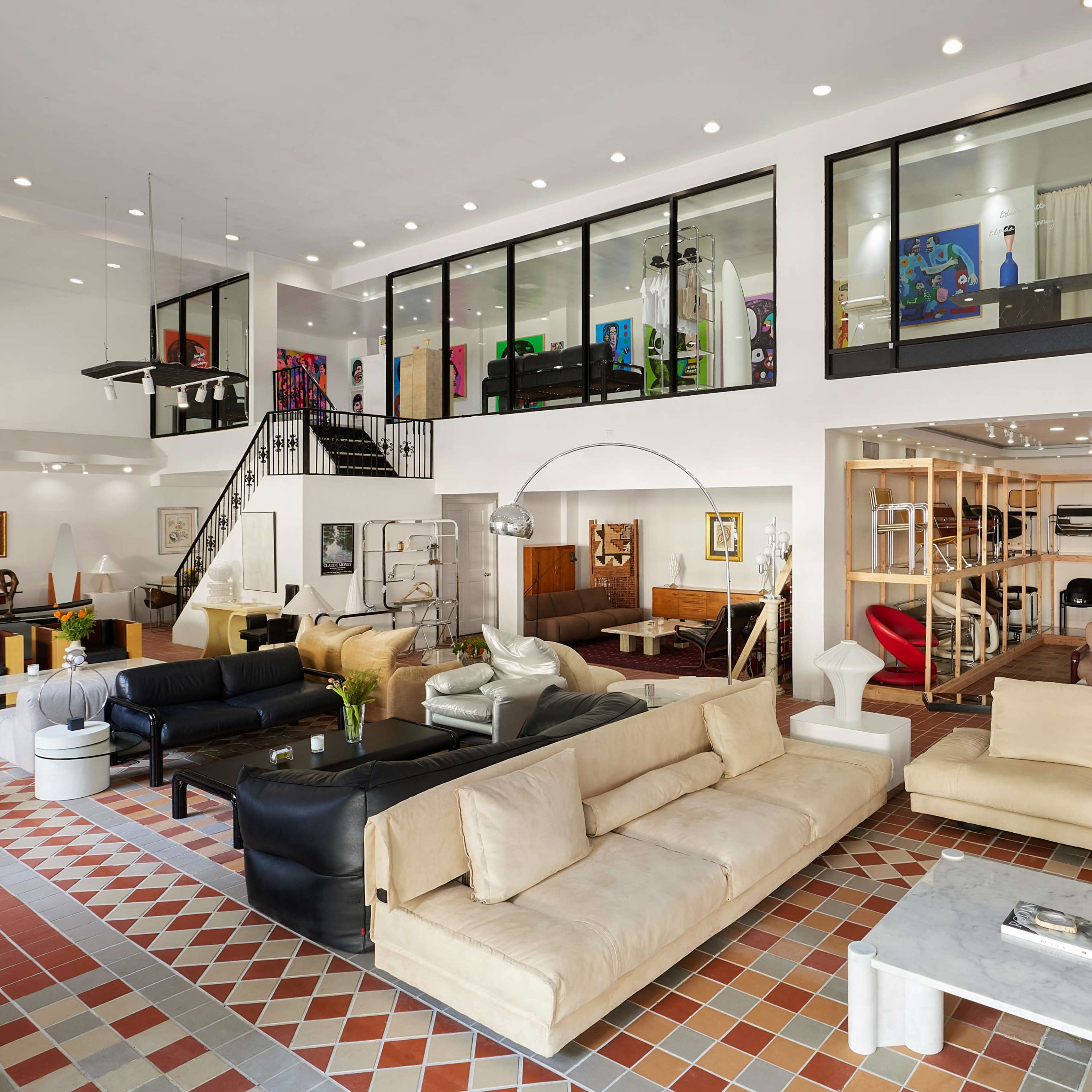 Two-Story, 3000 sqft, Large, Bright & Airy Art Gallery & Collectible Vintage Design Gallery in Brooklyn Image in Sunset Park, Brooklyn, NY