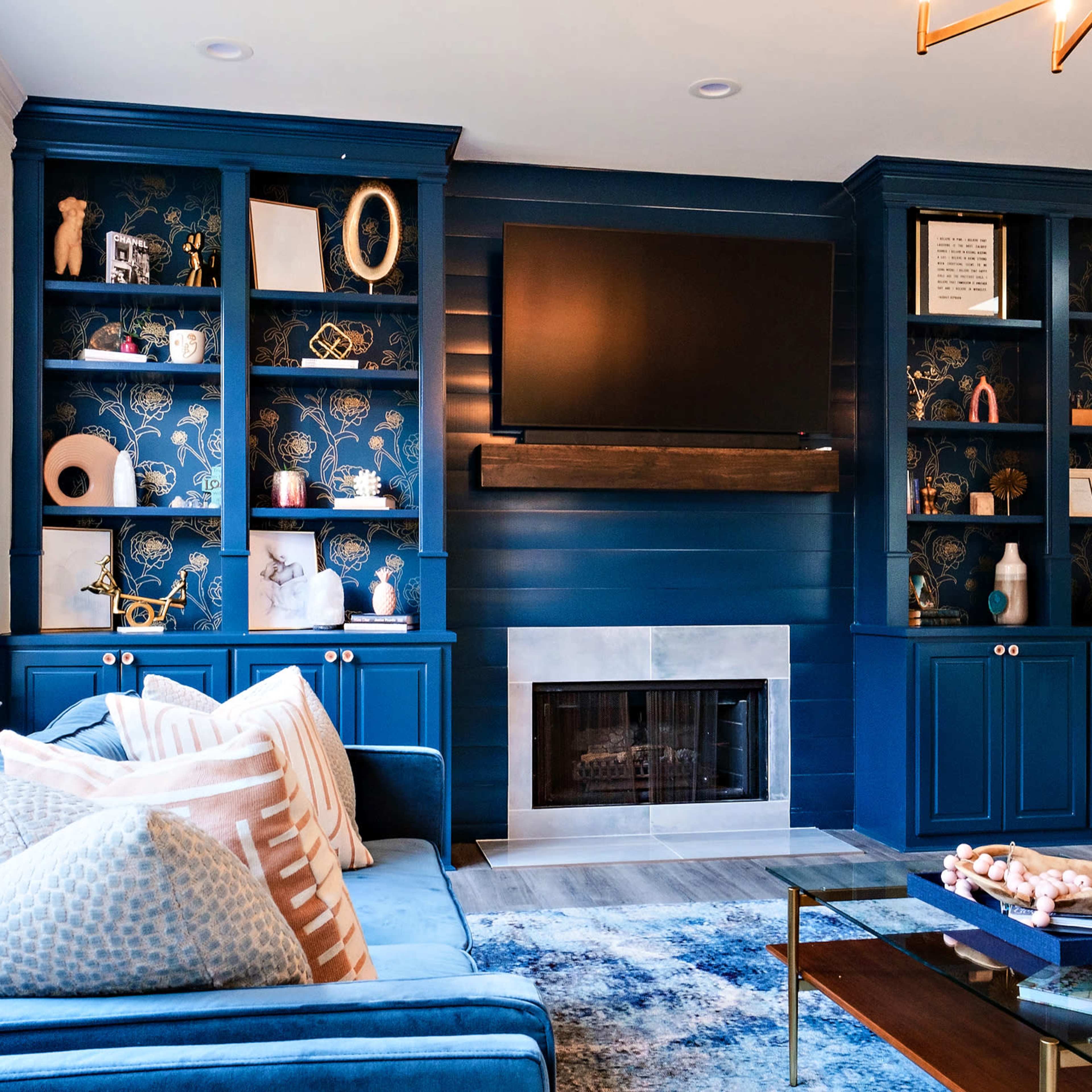 Luxurious Home with 6 Different Studio Spaces Image in , Roswell, GA