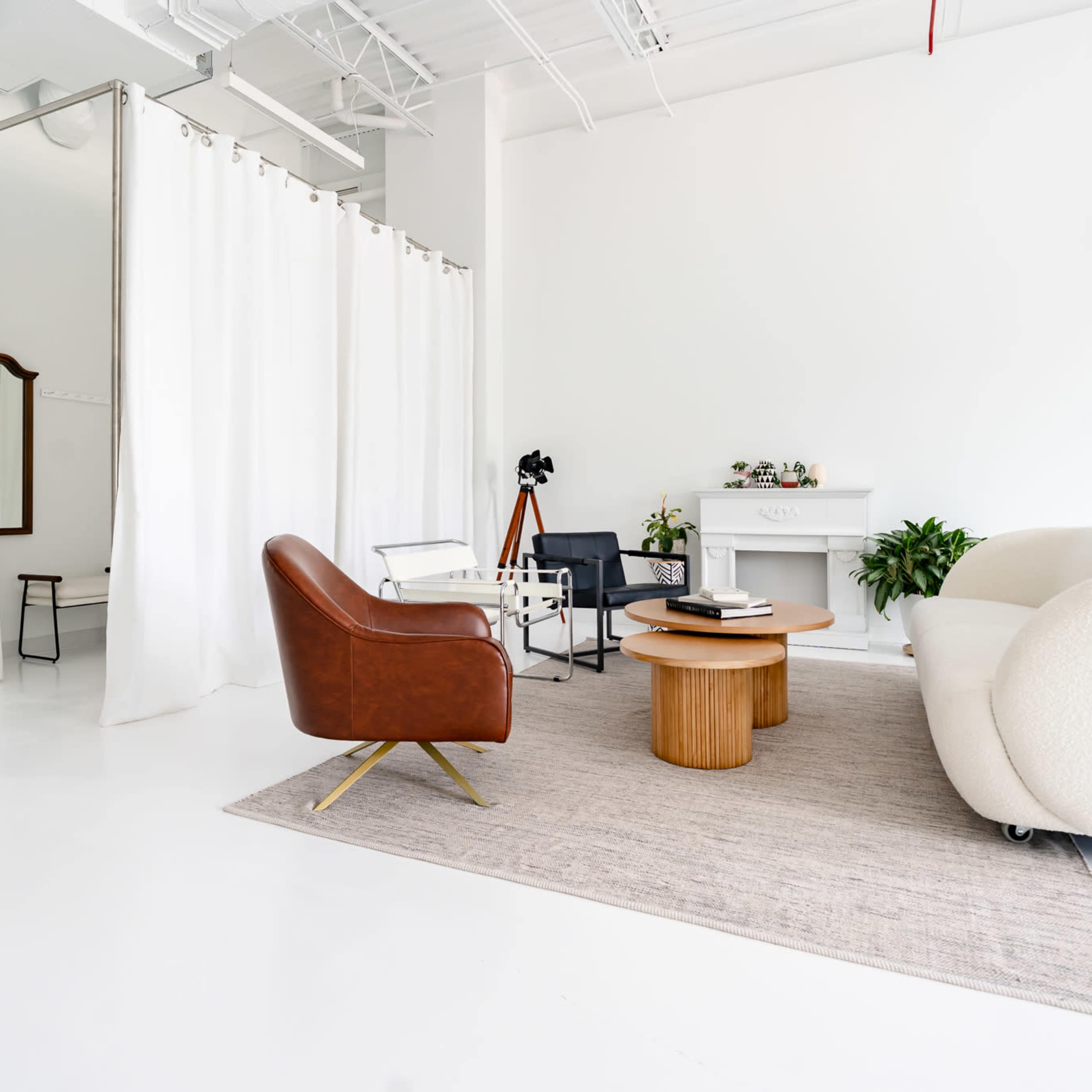 The Daylight Room Image in Commonwealth, Charlotte, NC
