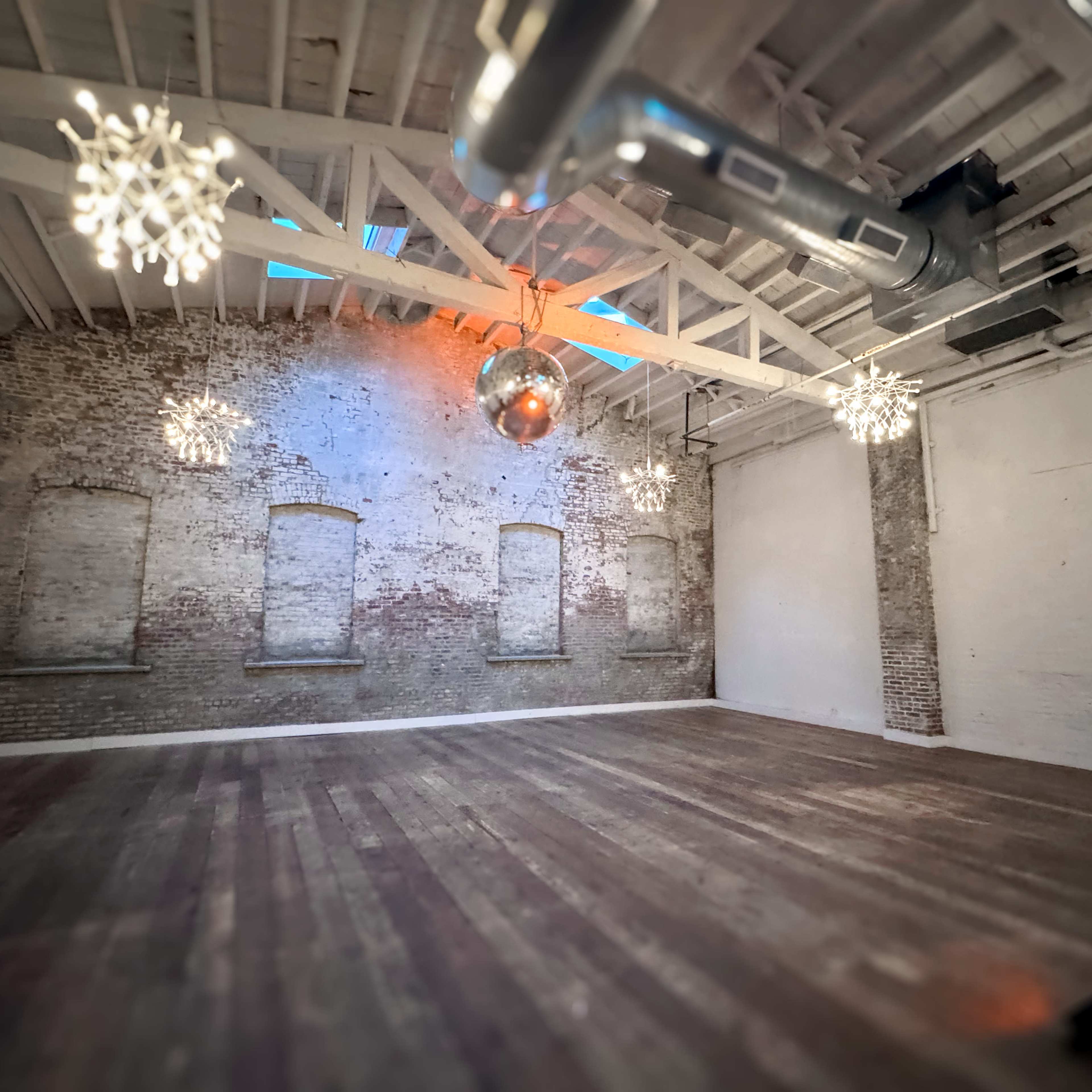 Creative Studio Space | Flexible Event Venue | Industrial Loft Image in Gowanus, Brooklyn, NY
