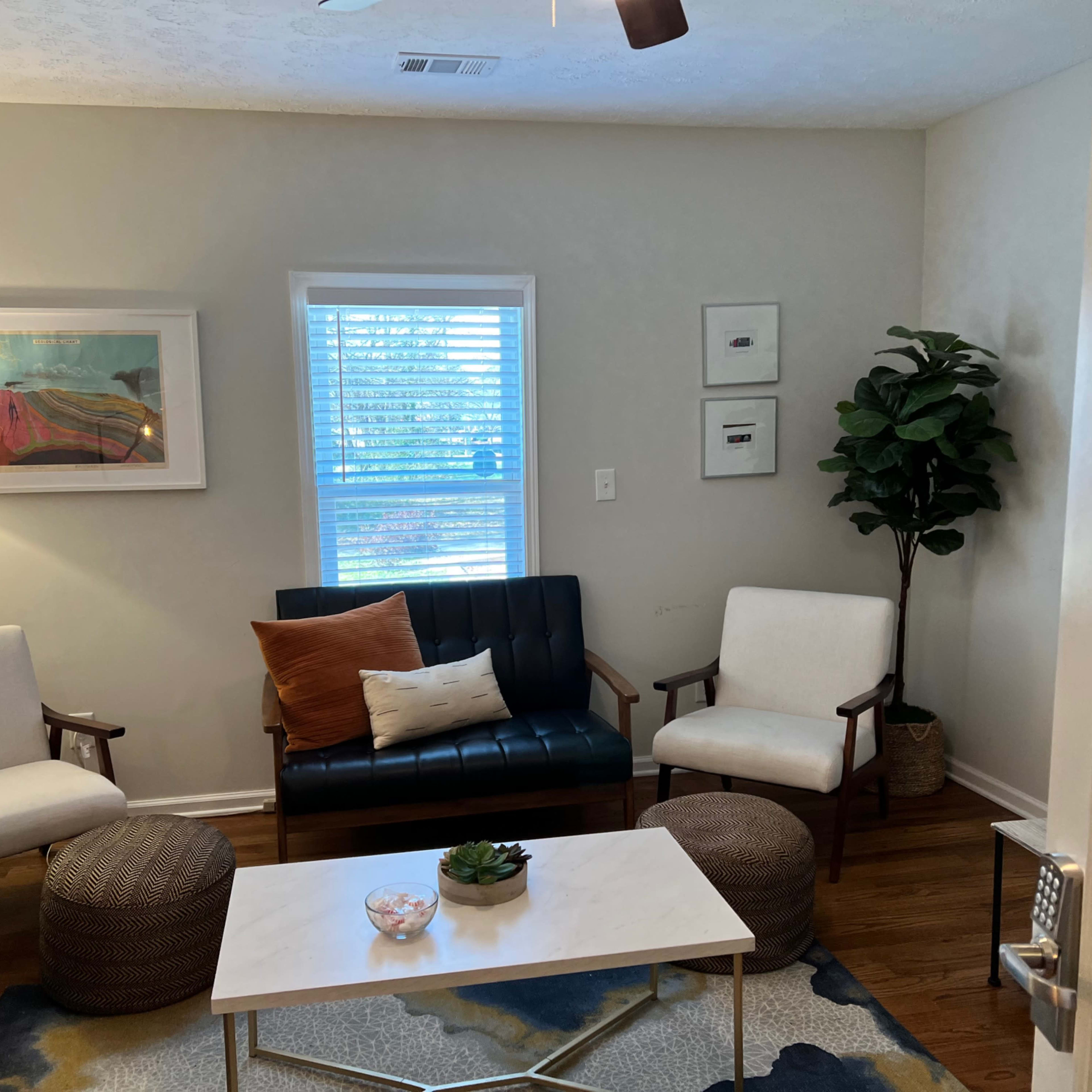 Dedicated Therapeutic Workspace Image in College Park, College Park, GA