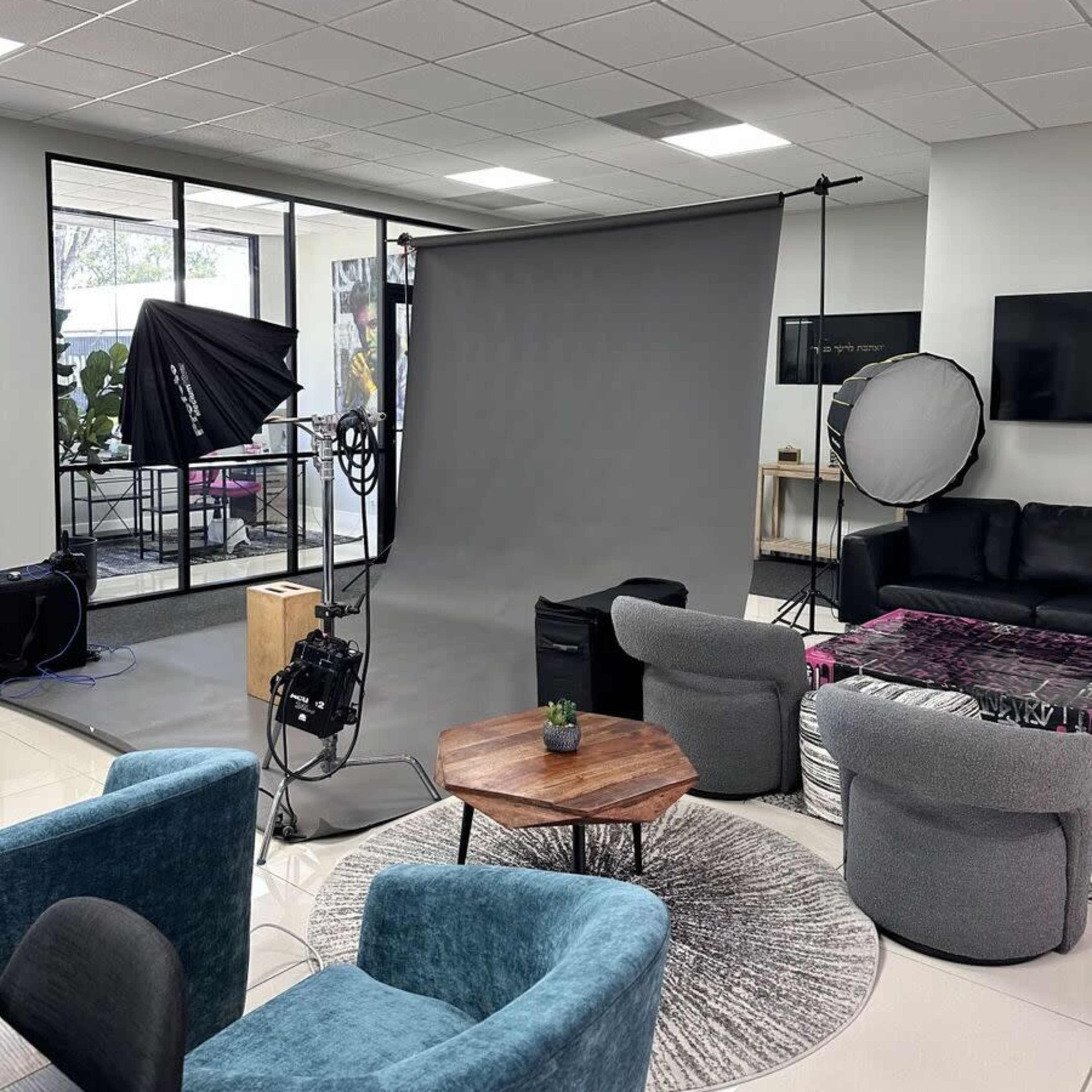Hollywood Design Complex - flexible venue spaces Image in Dania Beach, Fort Lauderdale, FL