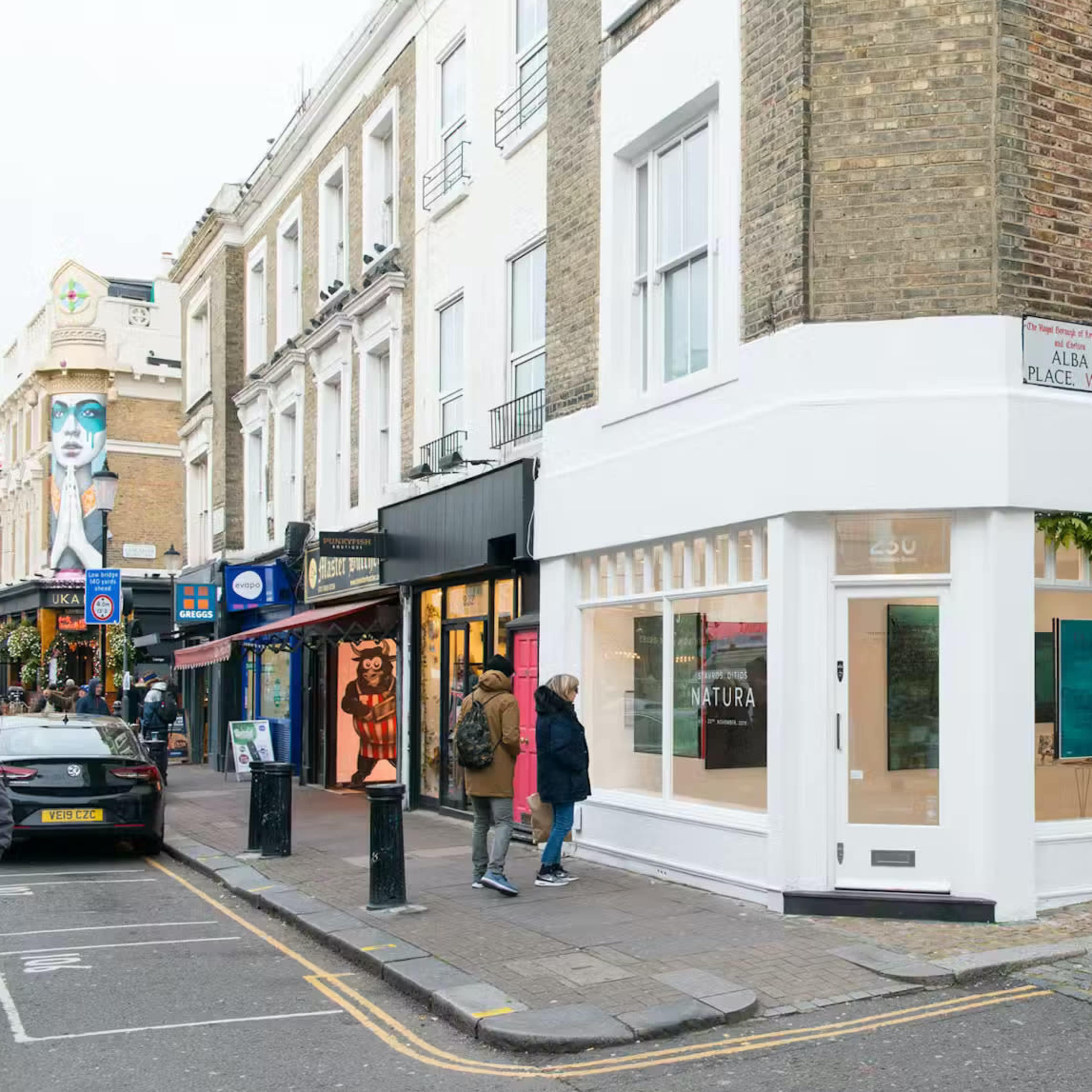 The Portobello Road Art Gallery Space - Min 7 days hire Image in Notting Hill, London, England