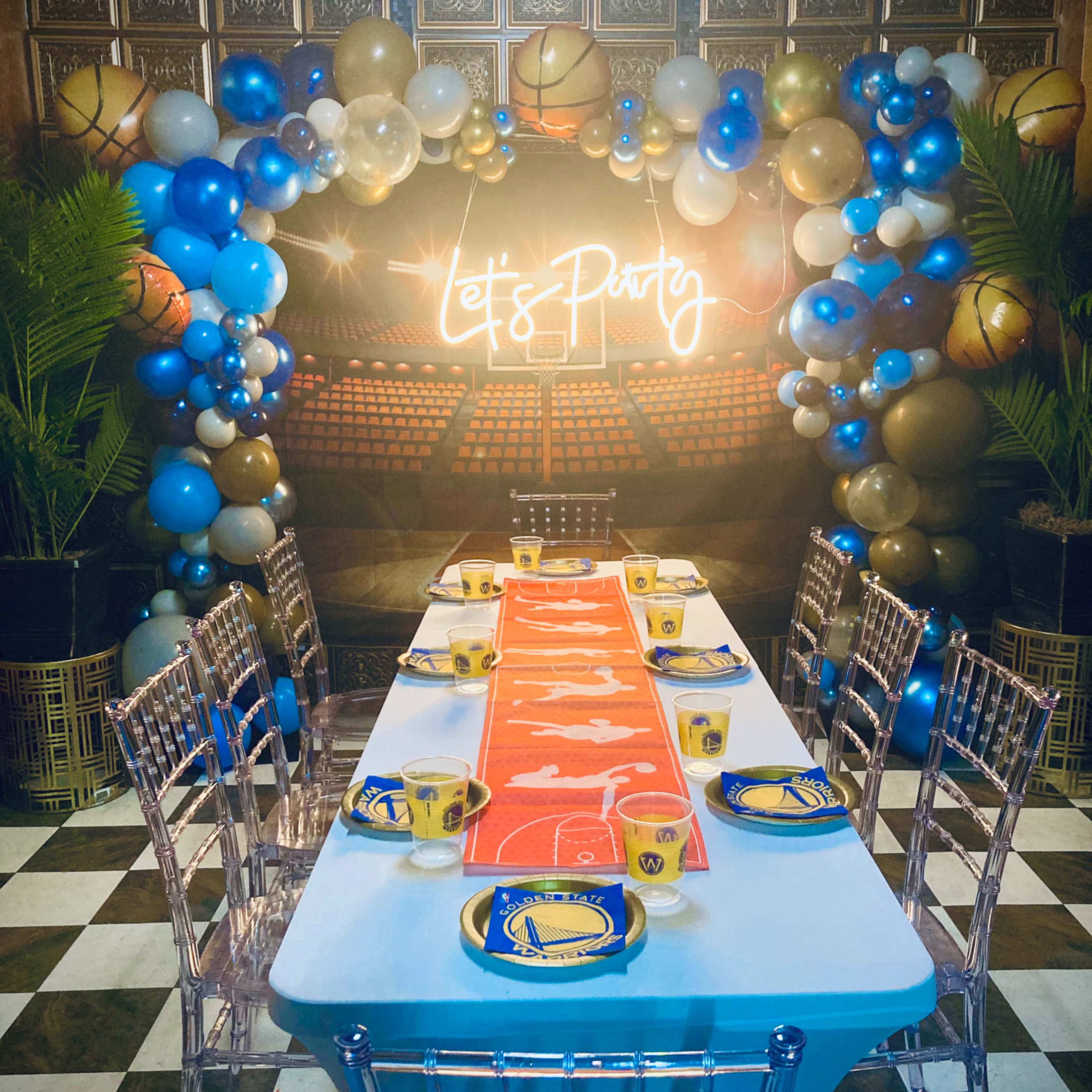 Dining Gem Image in Jamaica, Queens County, NY