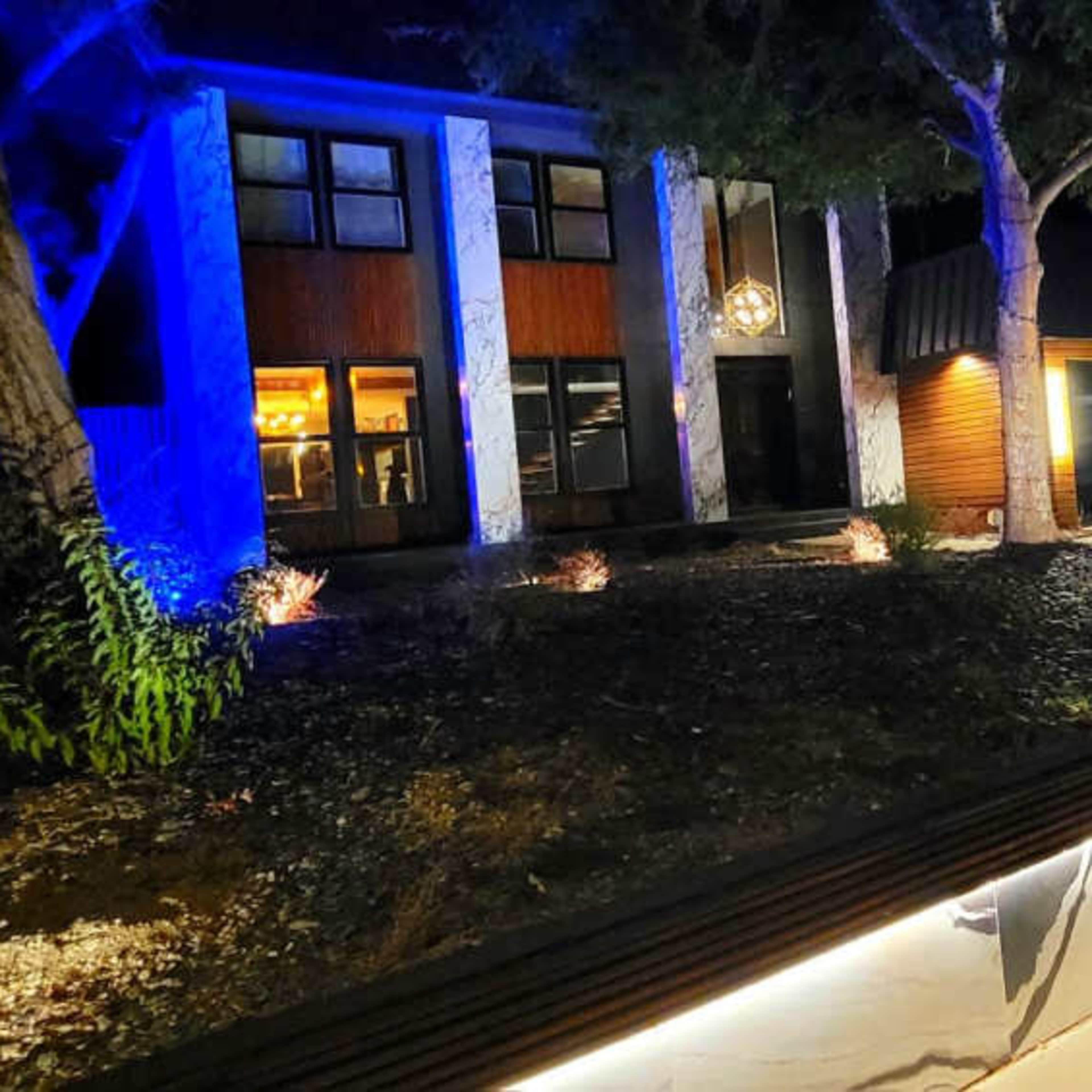 Mountain view retreat Image in , Los Angeles County, CA
